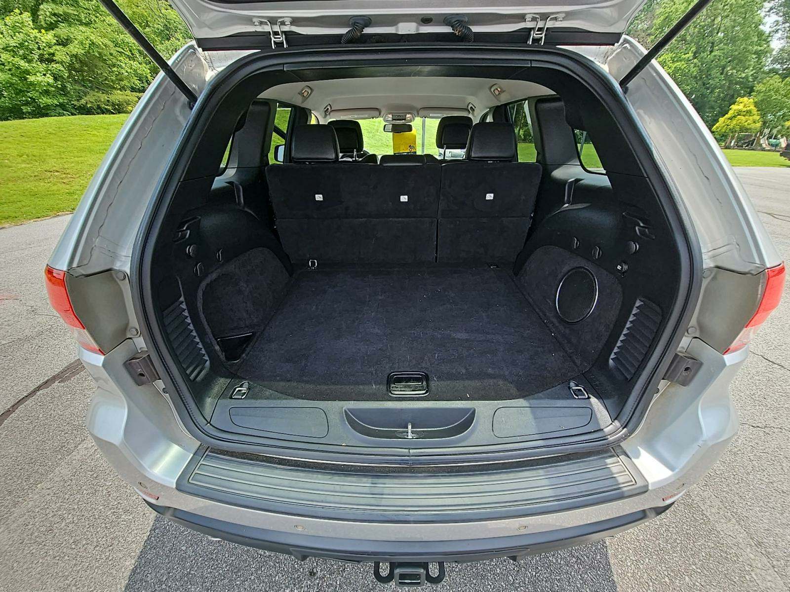 2011 Jeep Grand Cherokee Laredo AWD