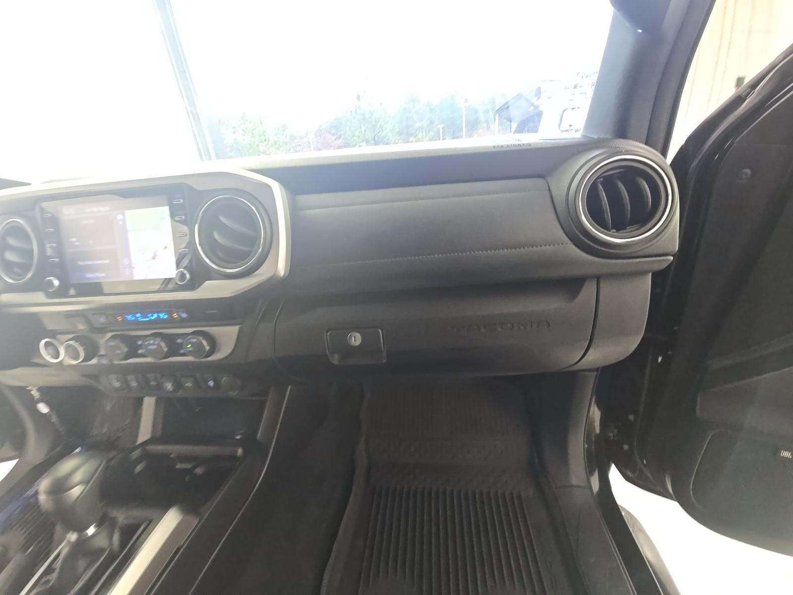 2021 Toyota Tacoma Limited AWD