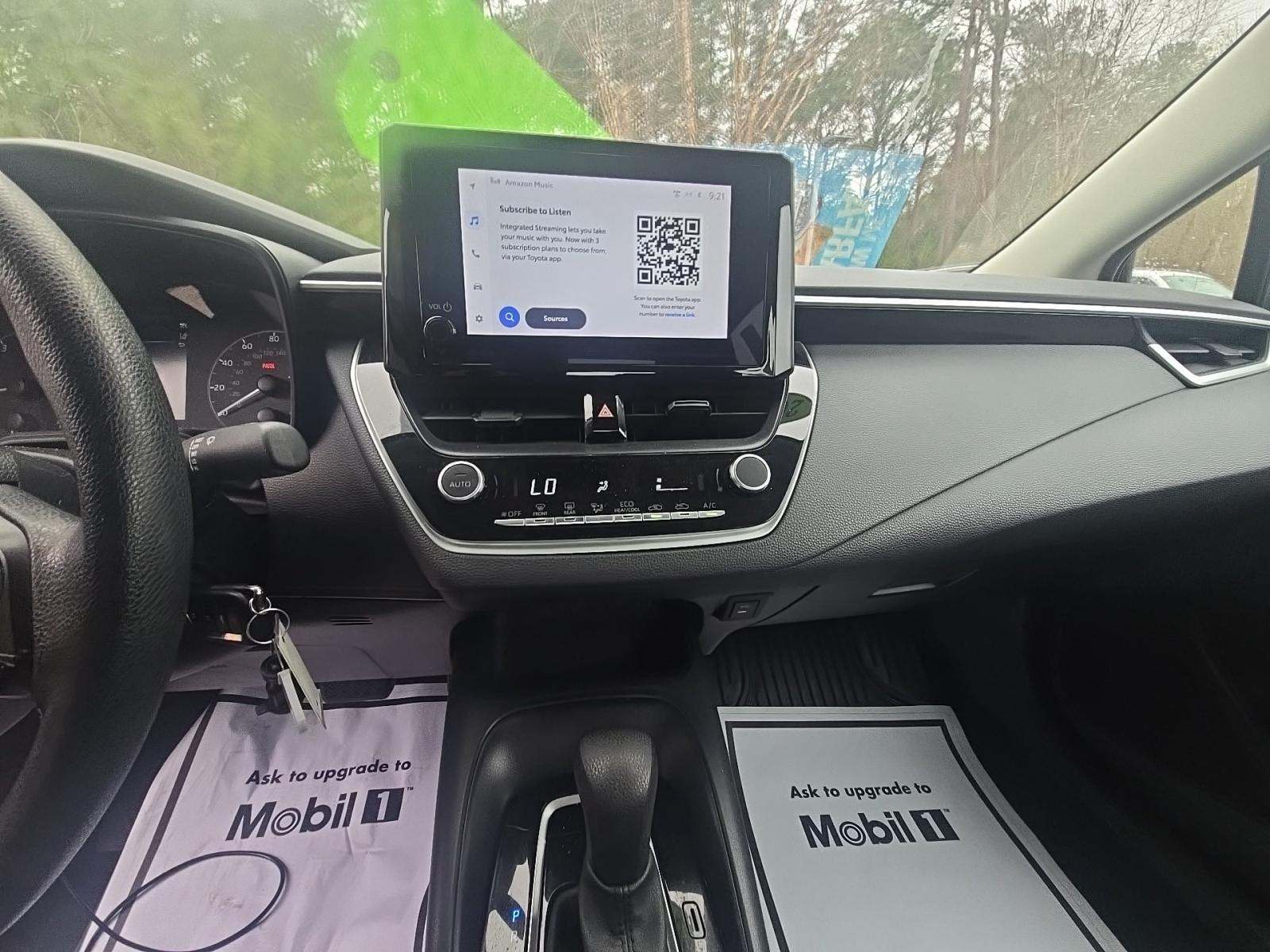 2024 Toyota Corolla LE FWD