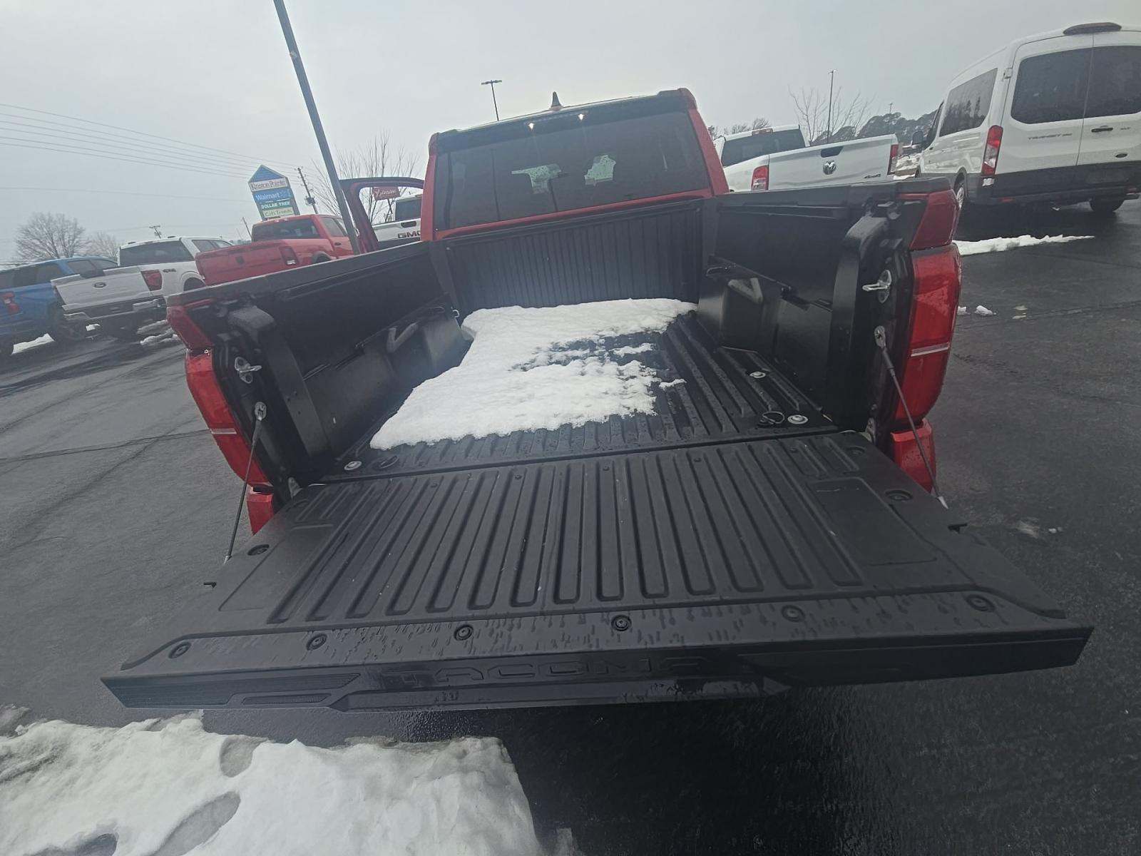 2024 Toyota Tacoma SR5 RWD