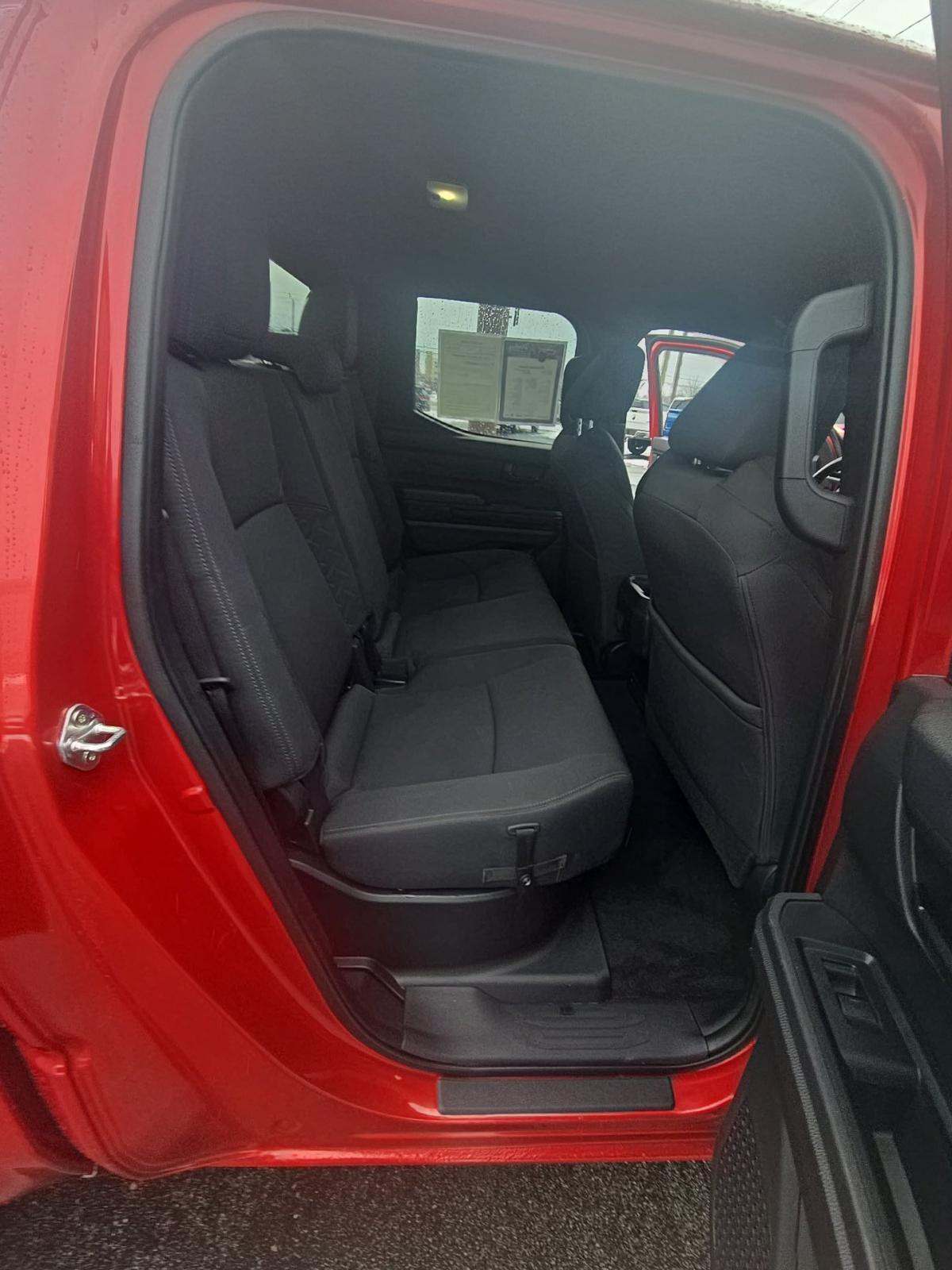 2024 Toyota Tacoma SR5 RWD