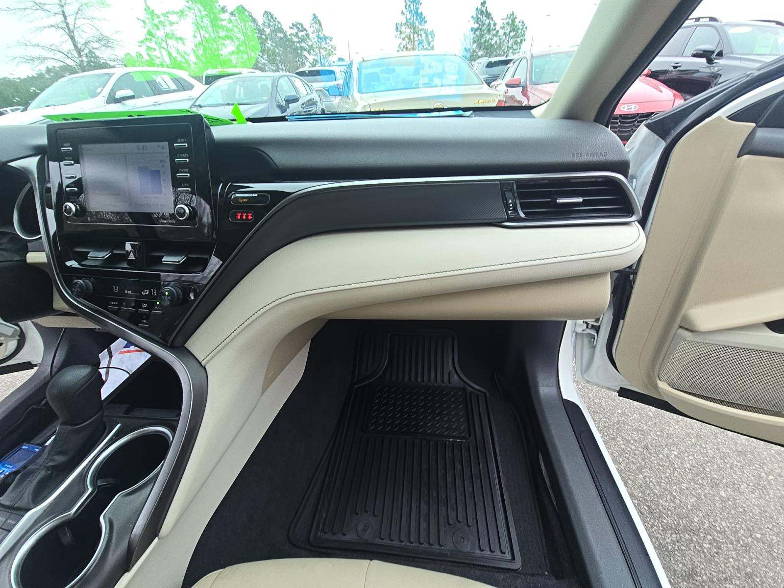 2024 Toyota Camry LE FWD