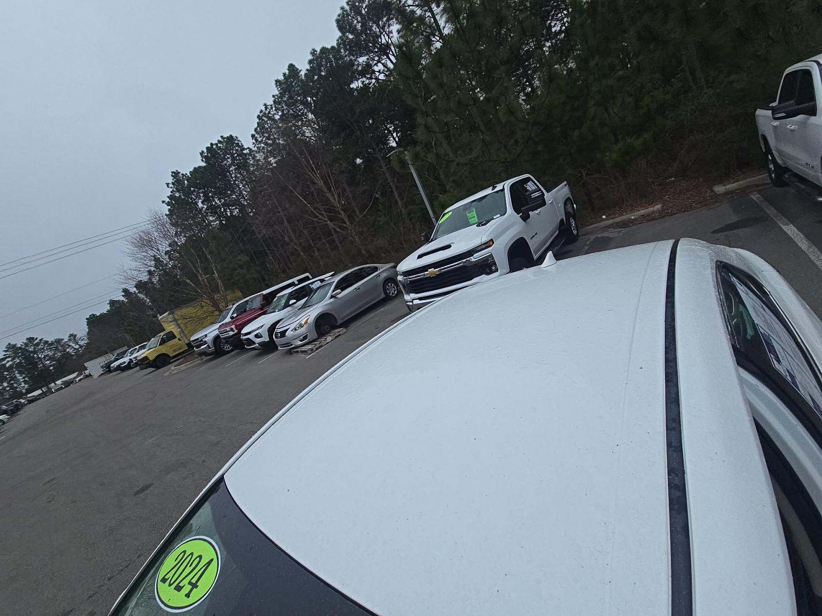 2024 Toyota Camry LE FWD