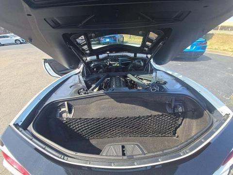 CHEVROLET STINGRAY - 9