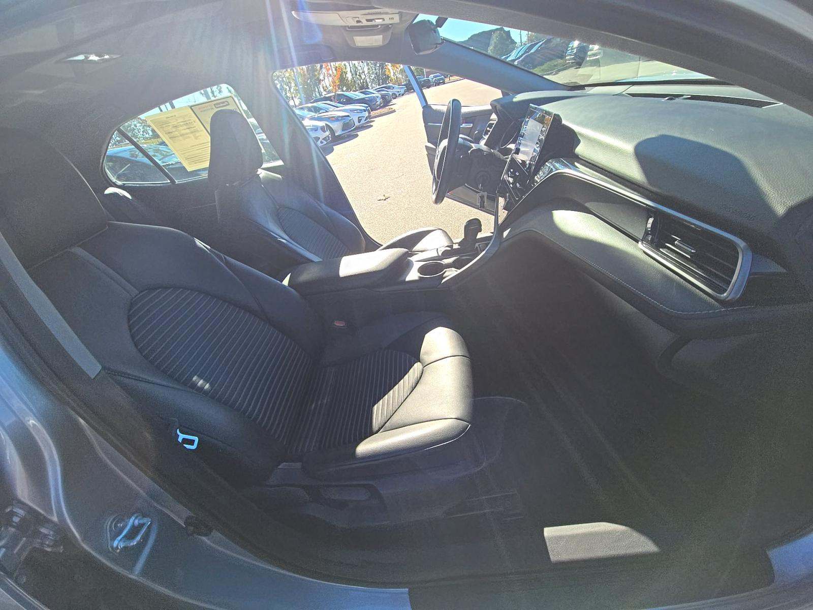 2024 Toyota Camry SE FWD