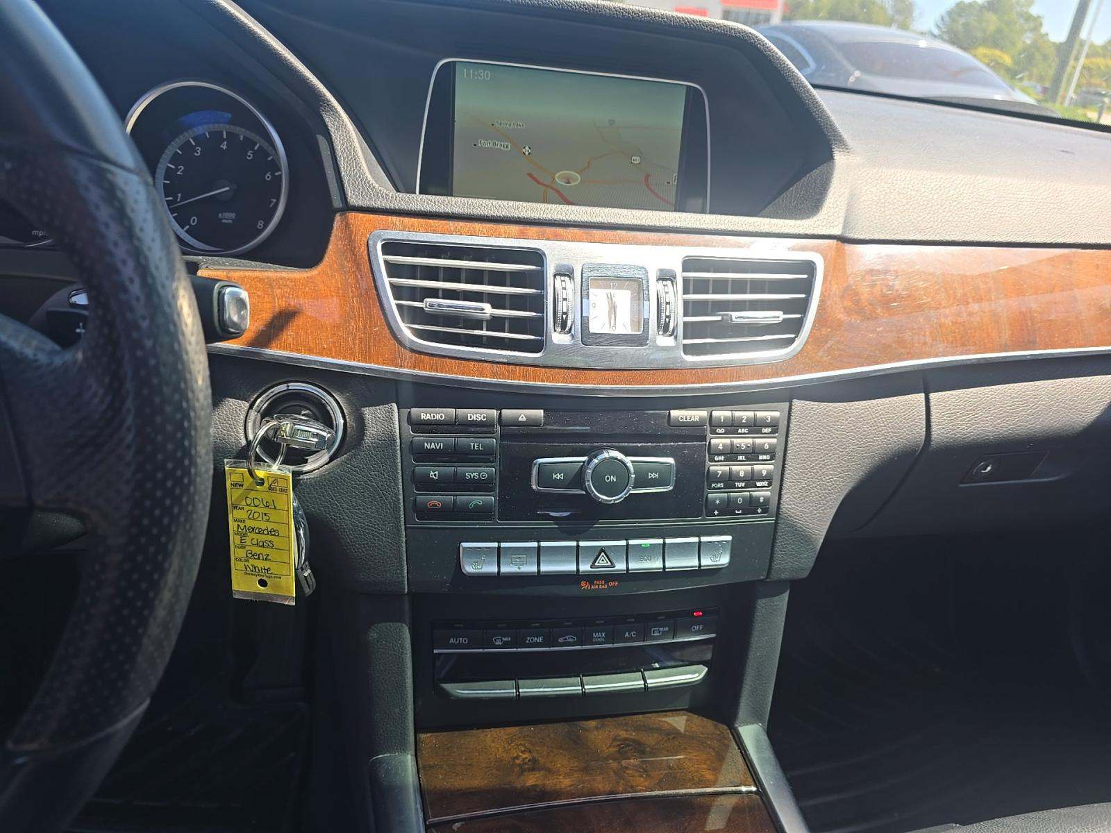 MERCEDES-BENZ E-CLASS - 6