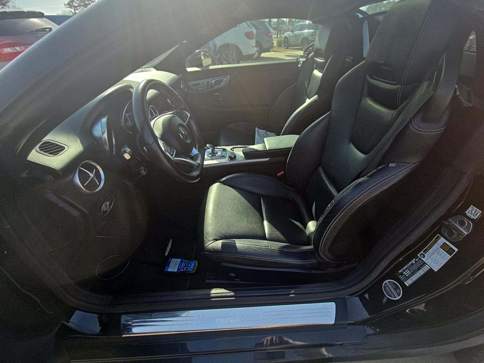 2017 Mercedes-Benz SLC SLC 300 RWD