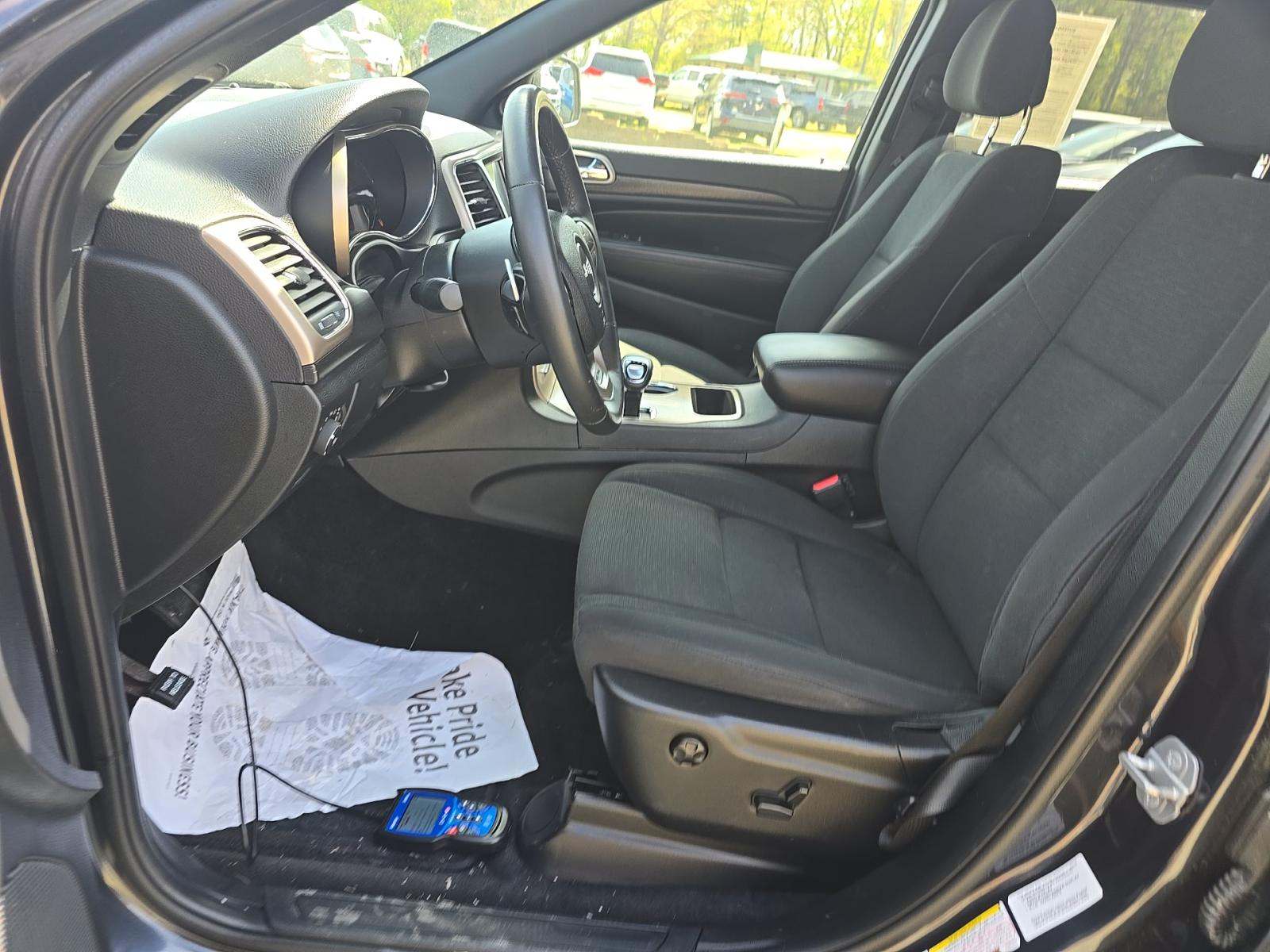 JEEP GRAND CHEROKEE - 2