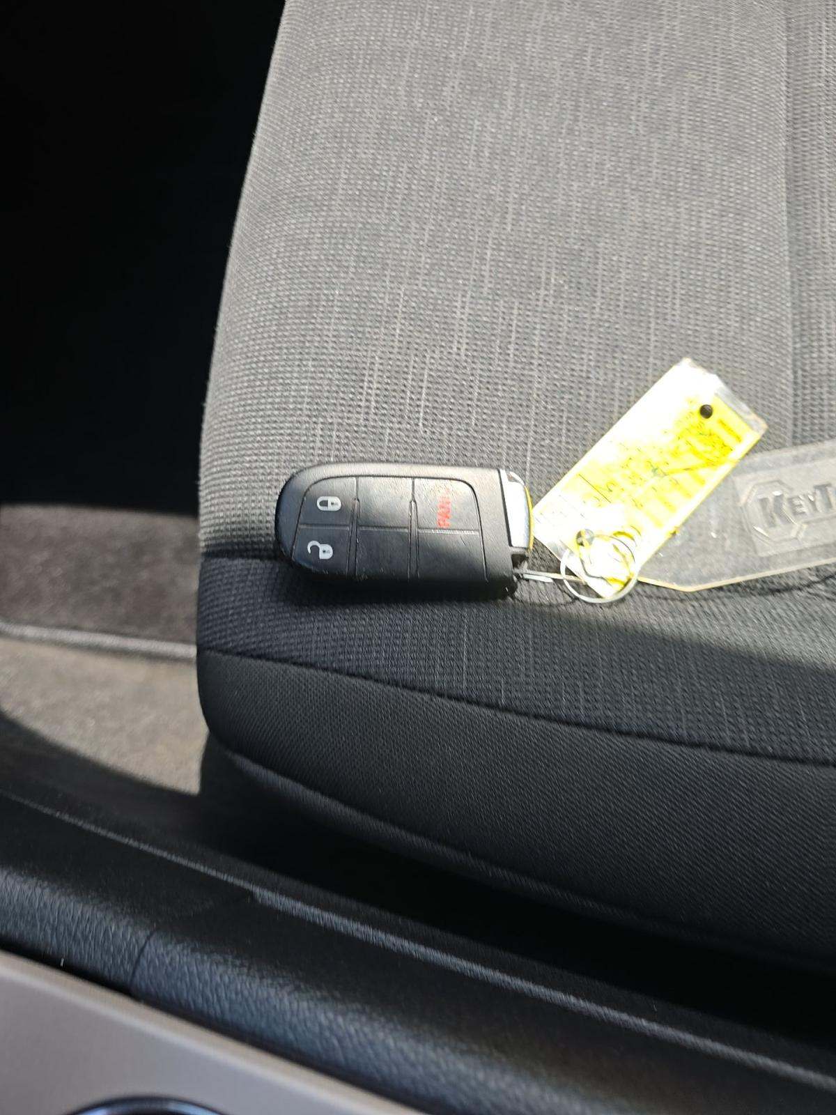 JEEP GRAND CHEROKEE - 4