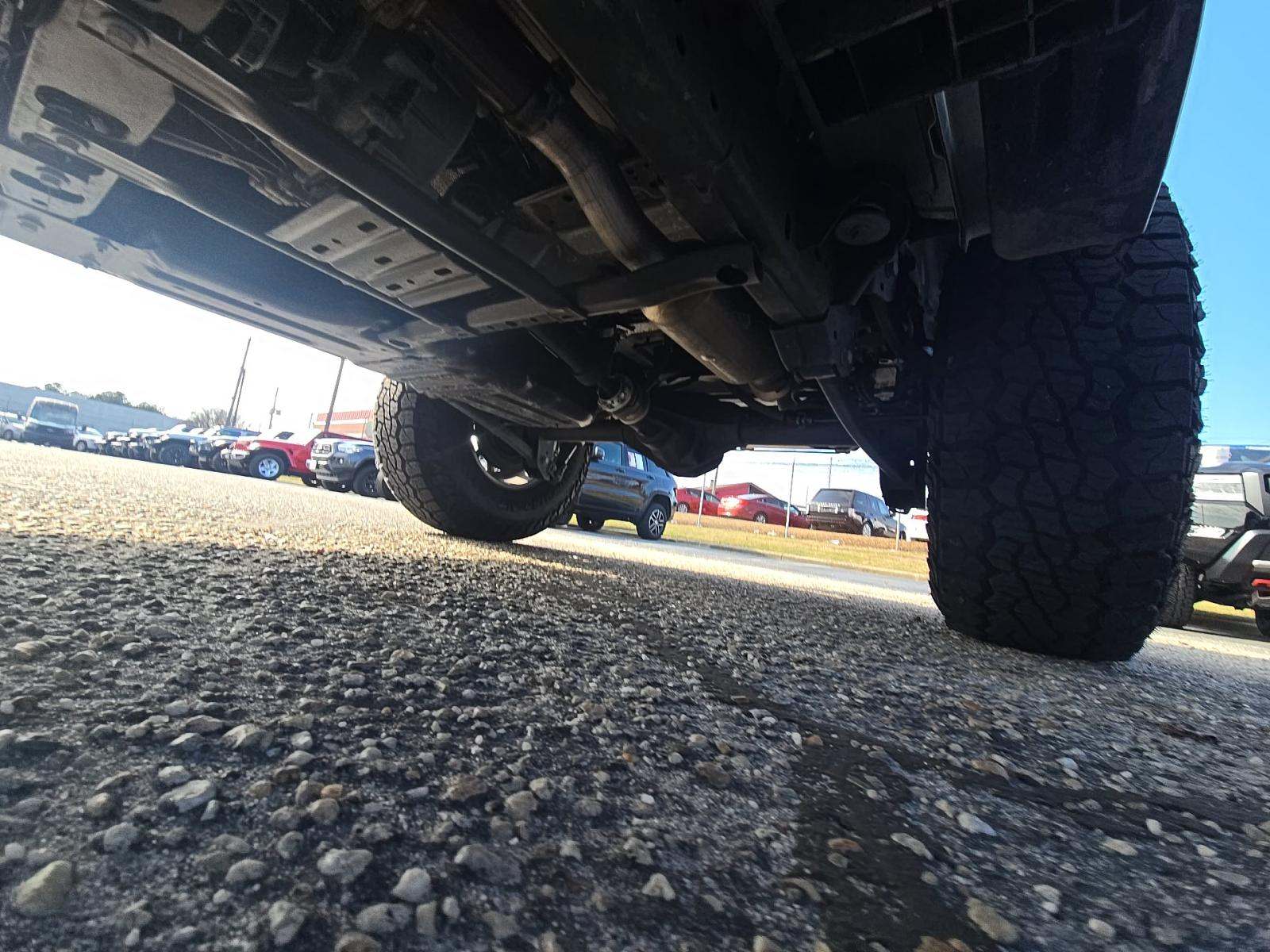Jeep Wrangler 2 Door Sport S снимка Jeep Wrangler 2 Door Sport S