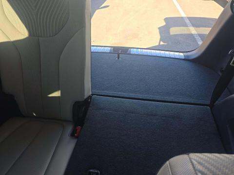 HYUNDAI CALLIGRAPHY - 10