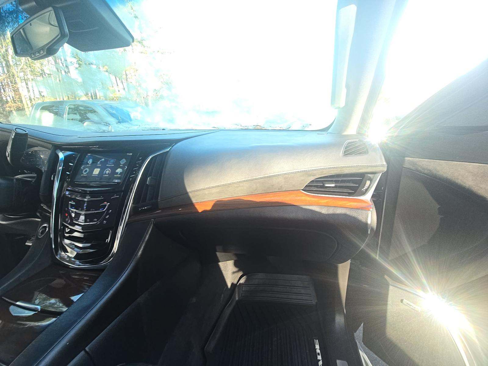 2016 Cadillac Escalade ESV Luxury AWD