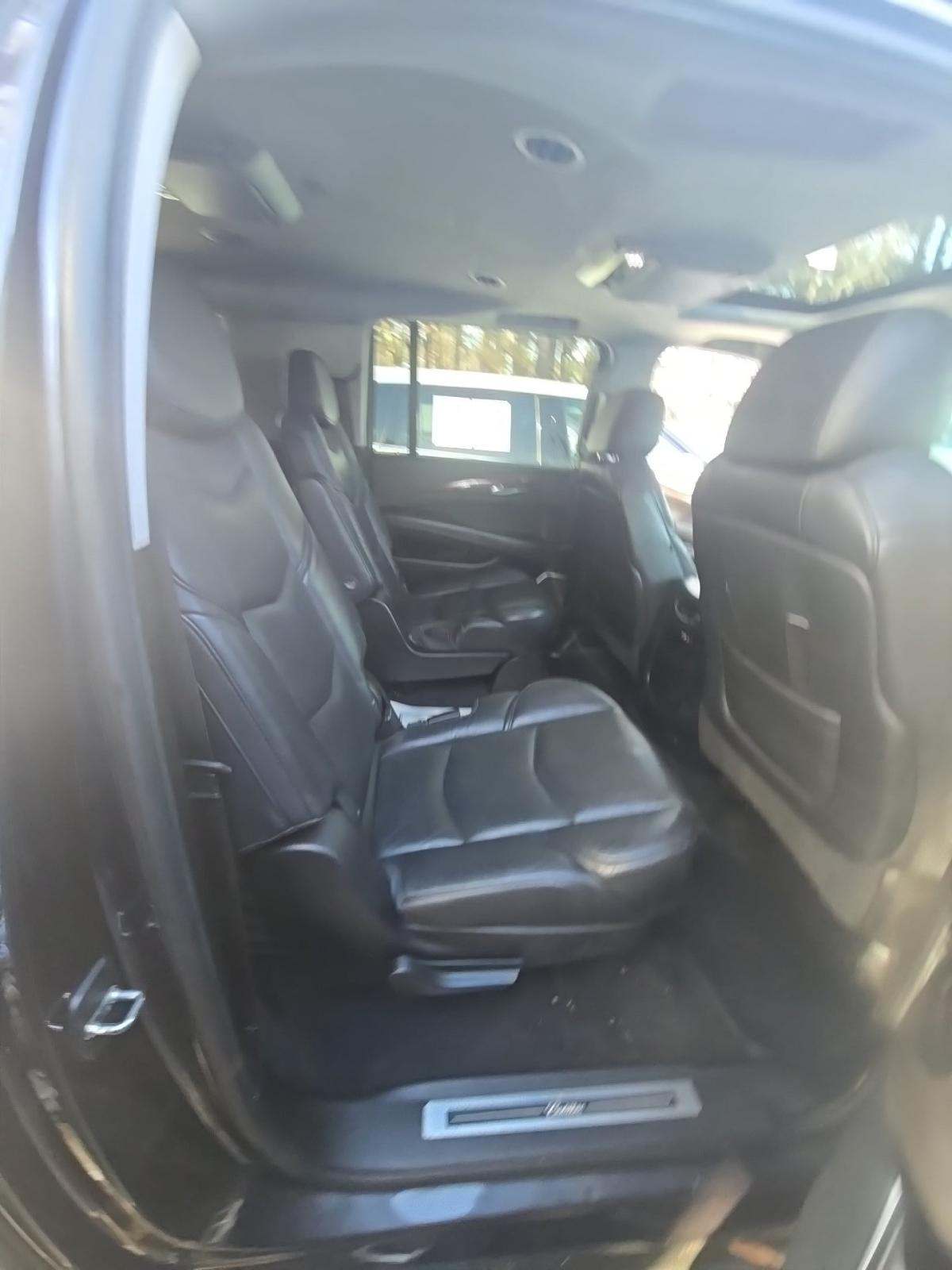 2016 Cadillac Escalade ESV Luxury AWD