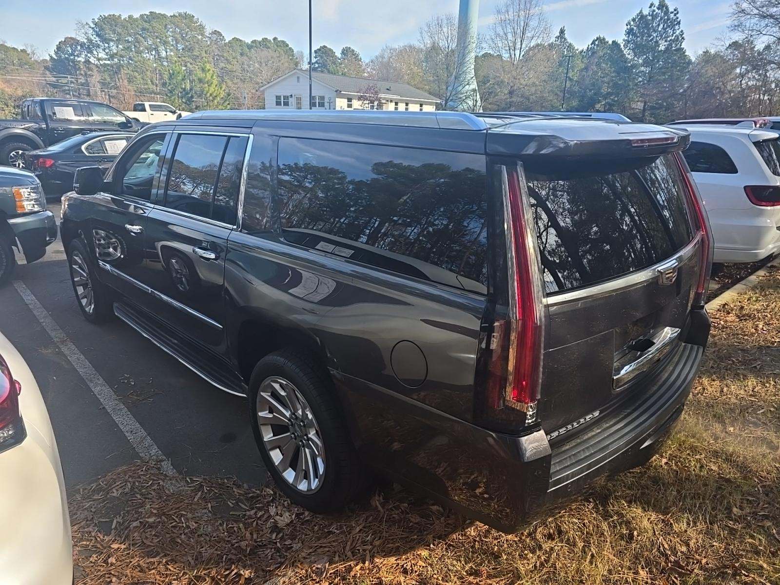 2016 Cadillac Escalade ESV Luxury AWD
