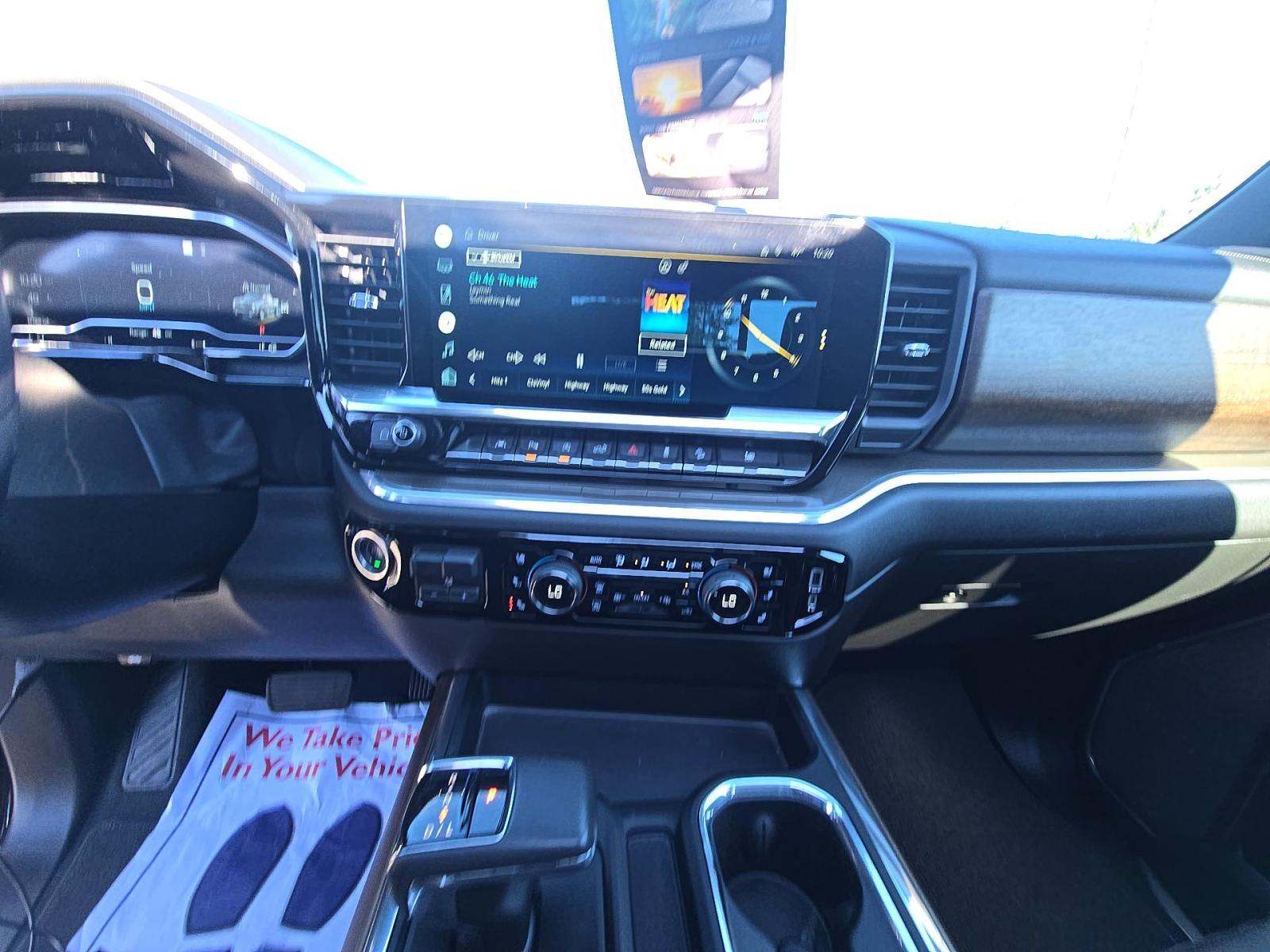 2022 Chevrolet Silverado 1500 High Country AWD