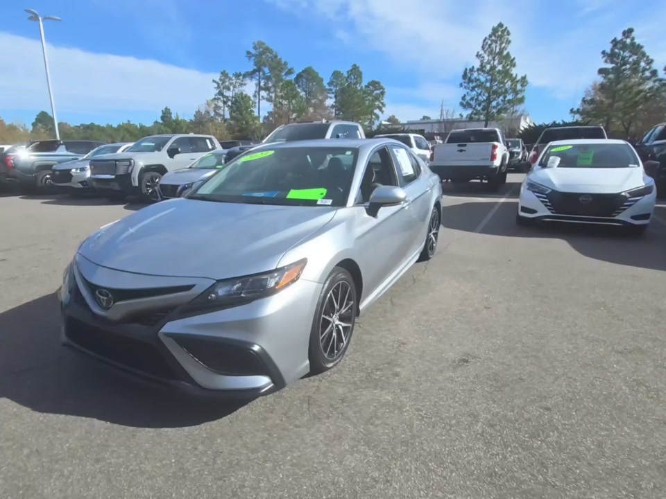 2023 Toyota Camry SE FWD