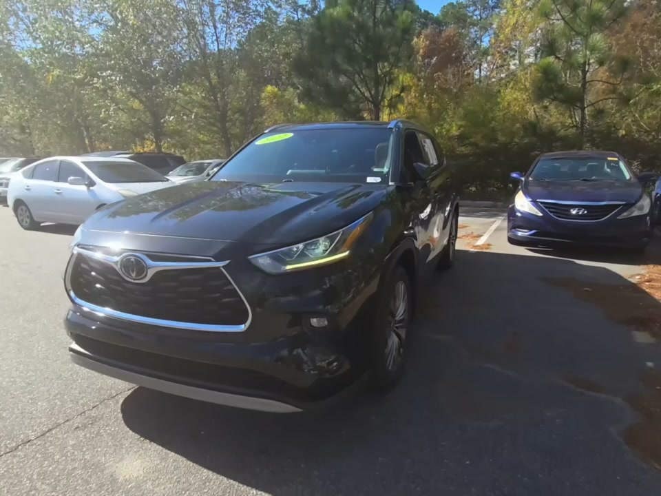 2022 Toyota Highlander Platinum AWD