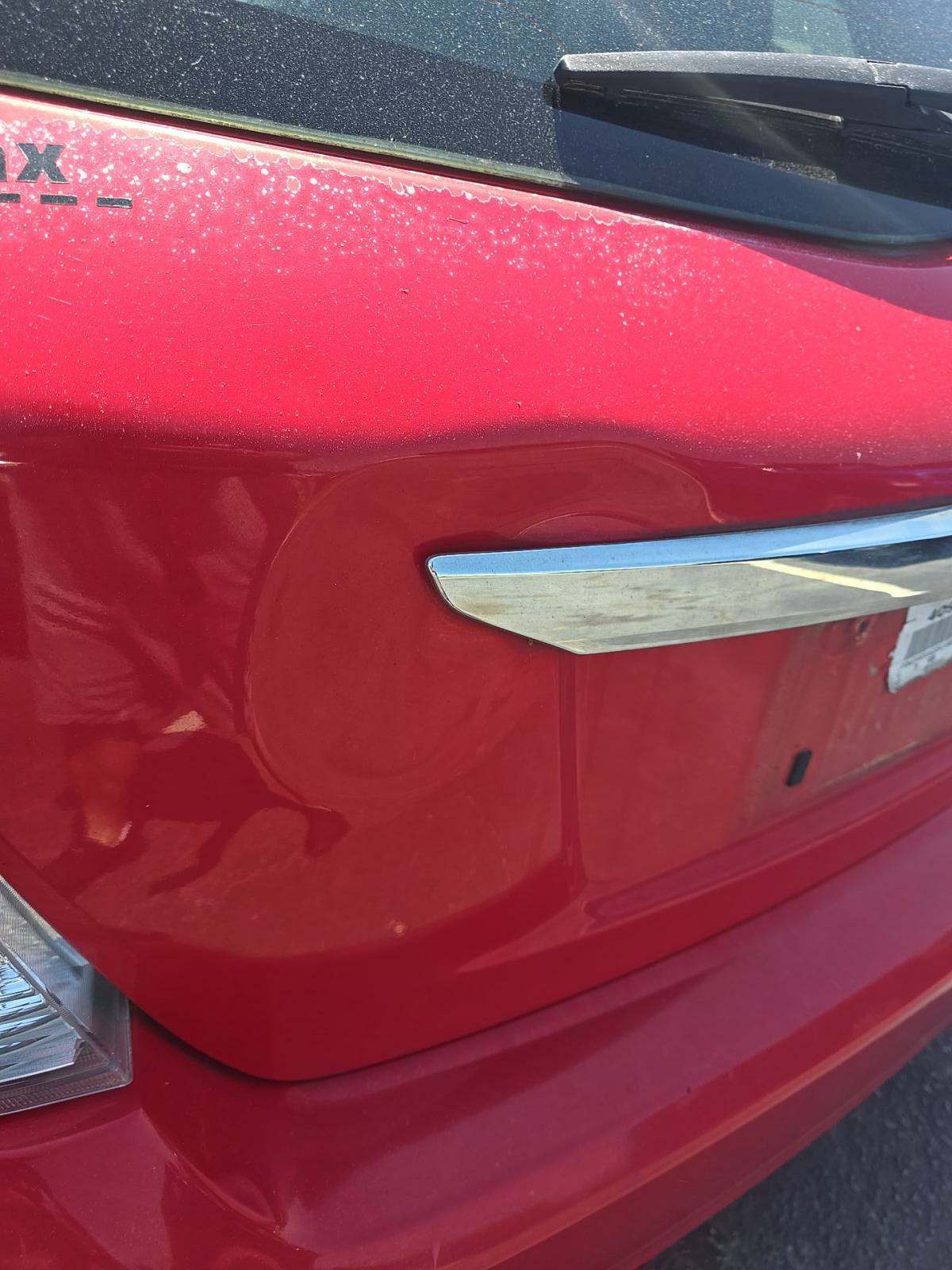 2012 Toyota Yaris LE FWD