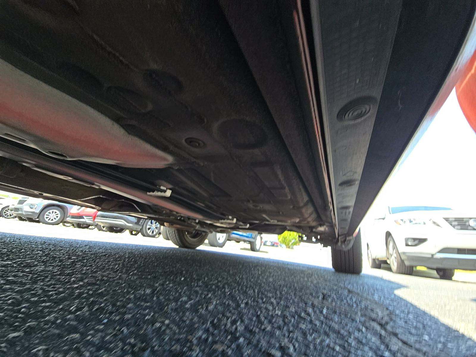 2012 Toyota Yaris LE FWD