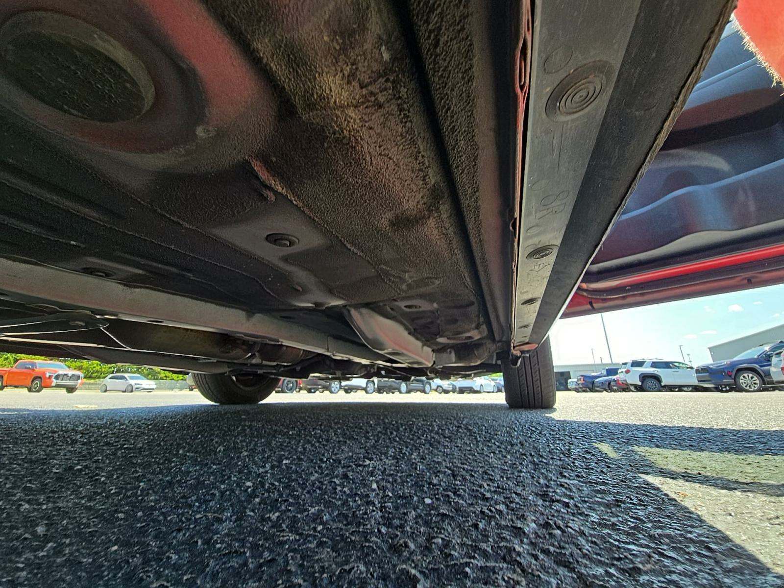 2012 Toyota Yaris LE FWD