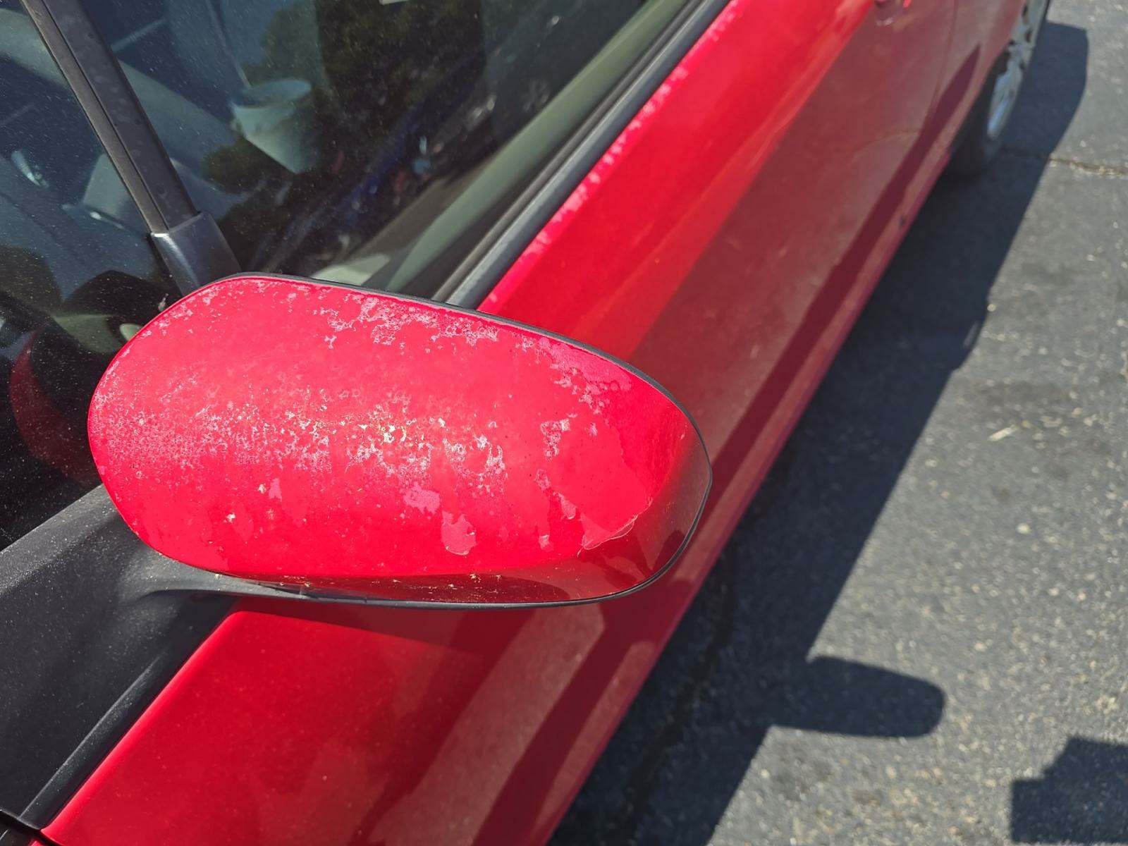 2012 Toyota Yaris LE FWD