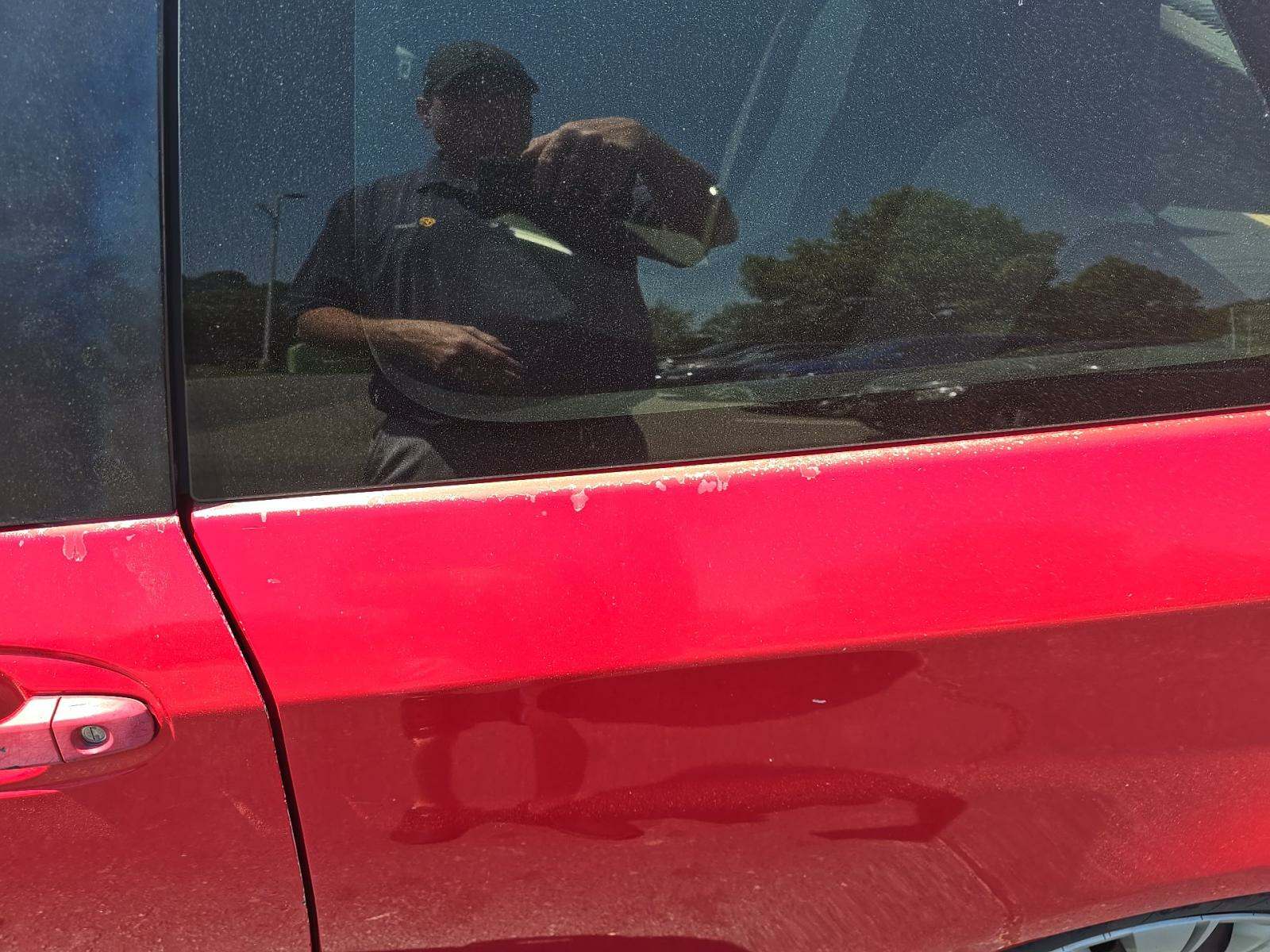 2012 Toyota Yaris LE FWD