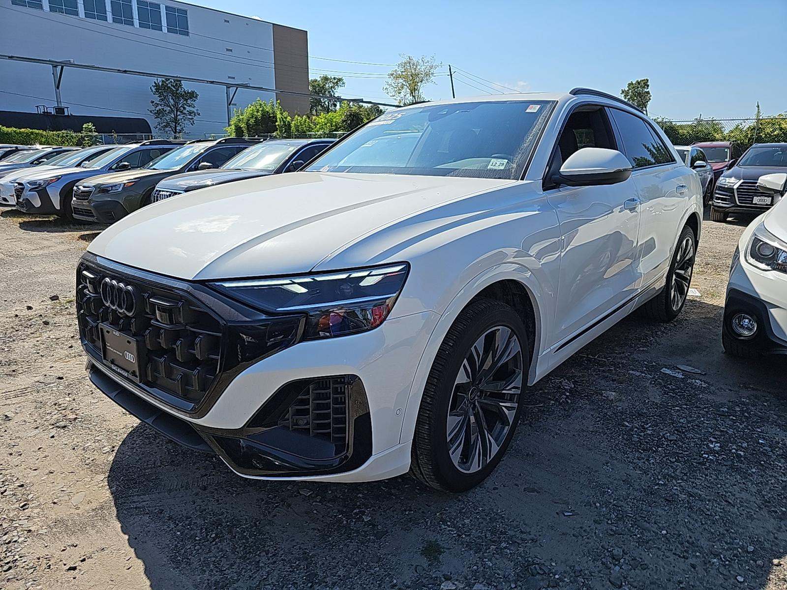 2025 Audi Q8 Premium 55 TFSI