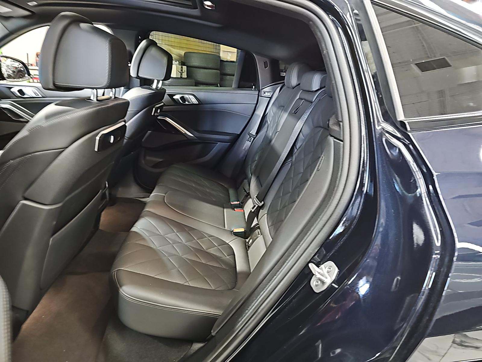 2025 BMW X6 xDrive40i AWD