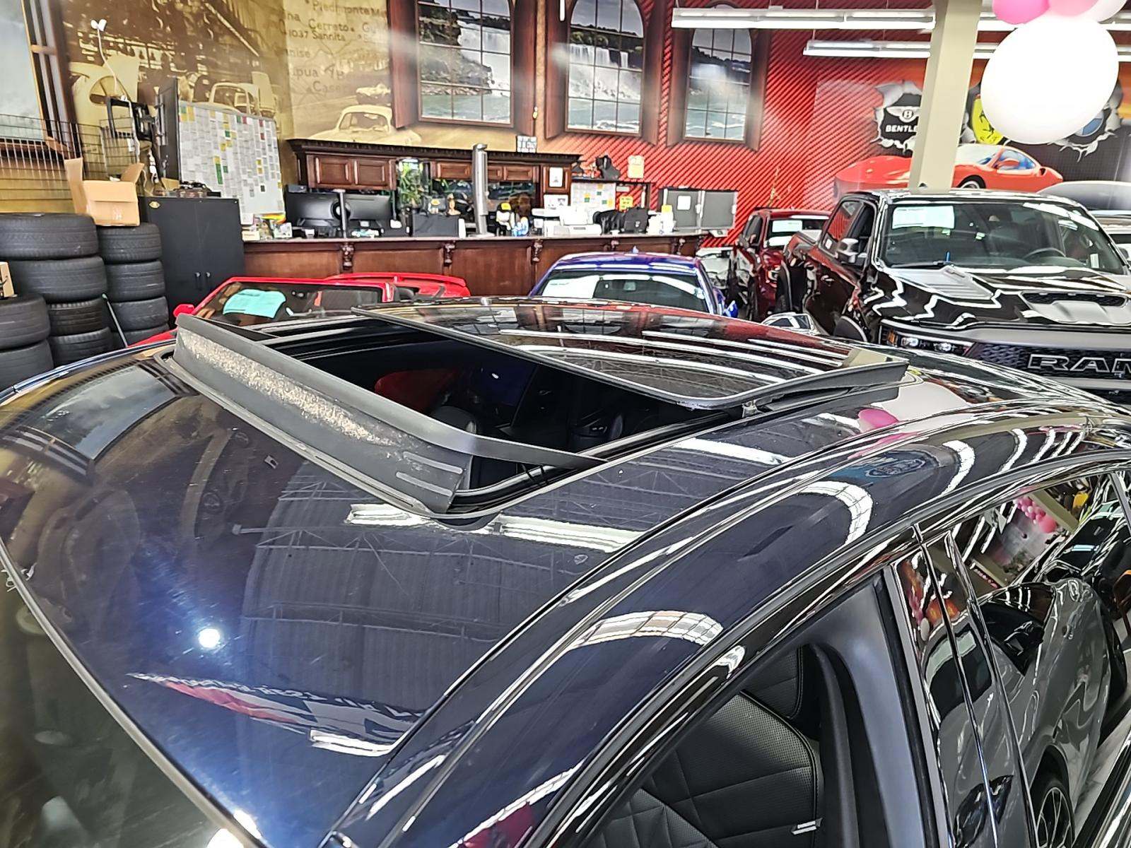 2025 BMW X6 xDrive40i AWD