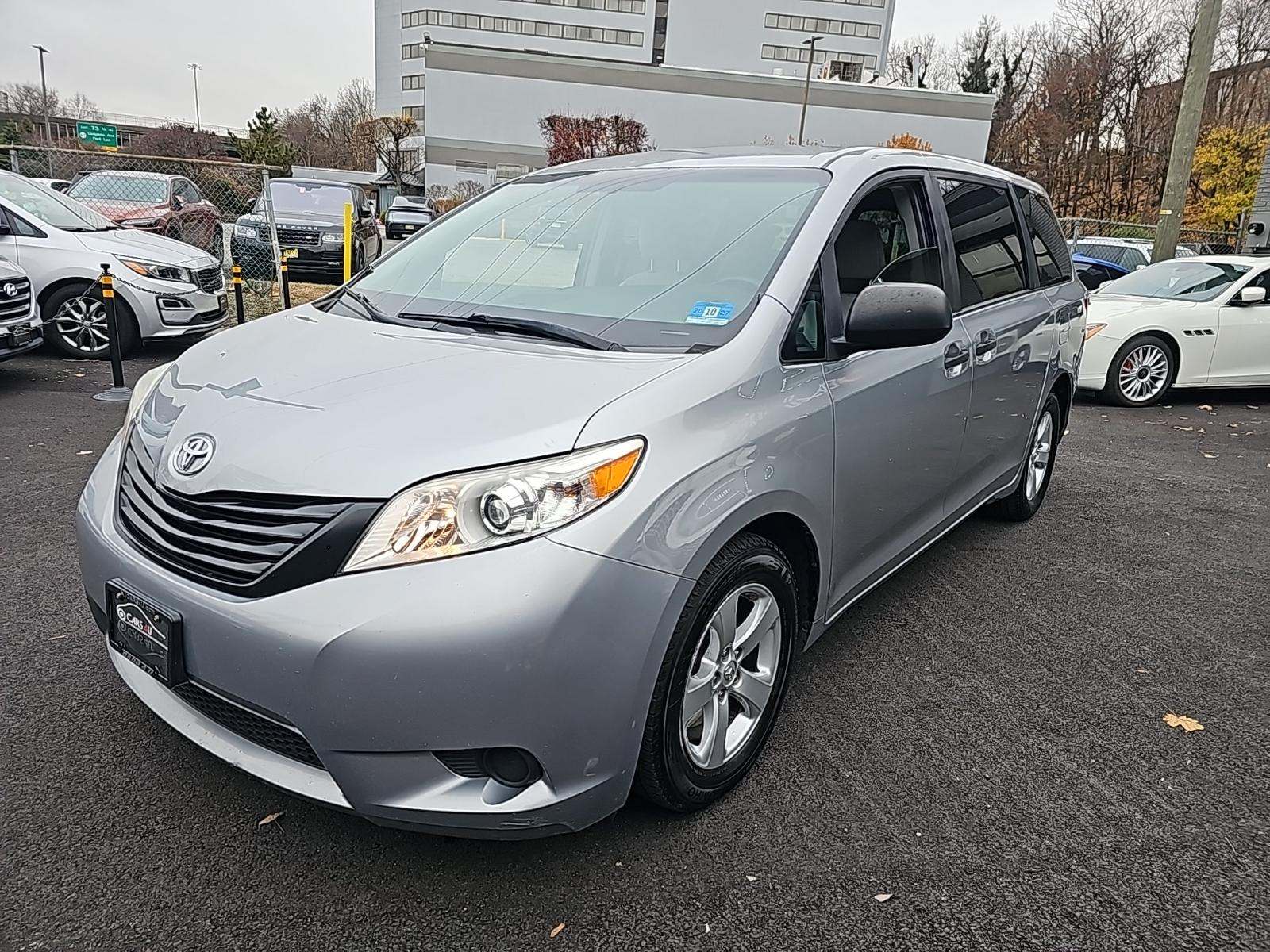 2017 Toyota Sienna L FWD