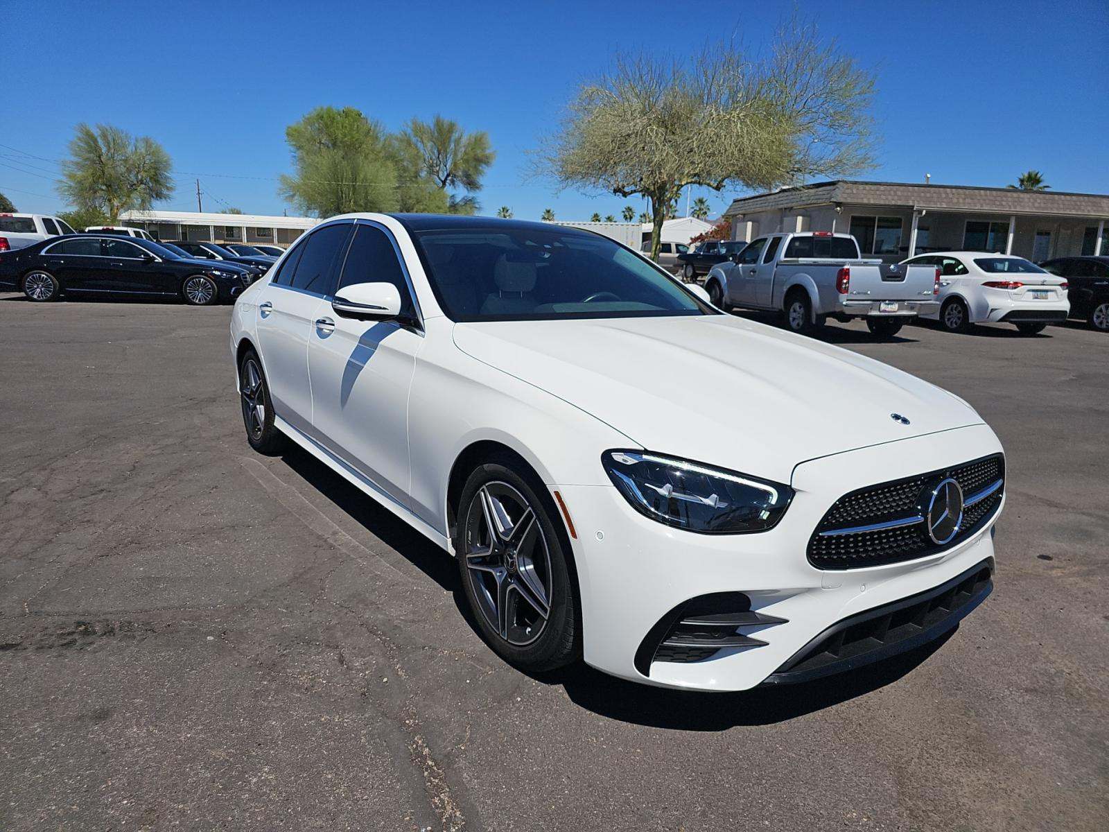 MERCEDES-BENZ E-CLASS - 4