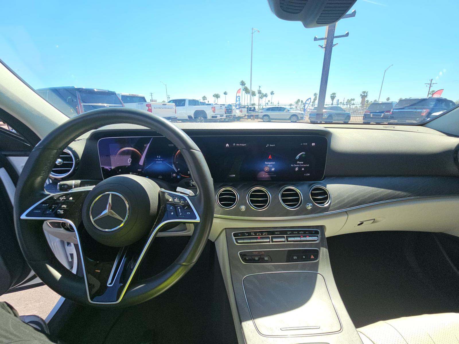 MERCEDES-BENZ E-CLASS - 10