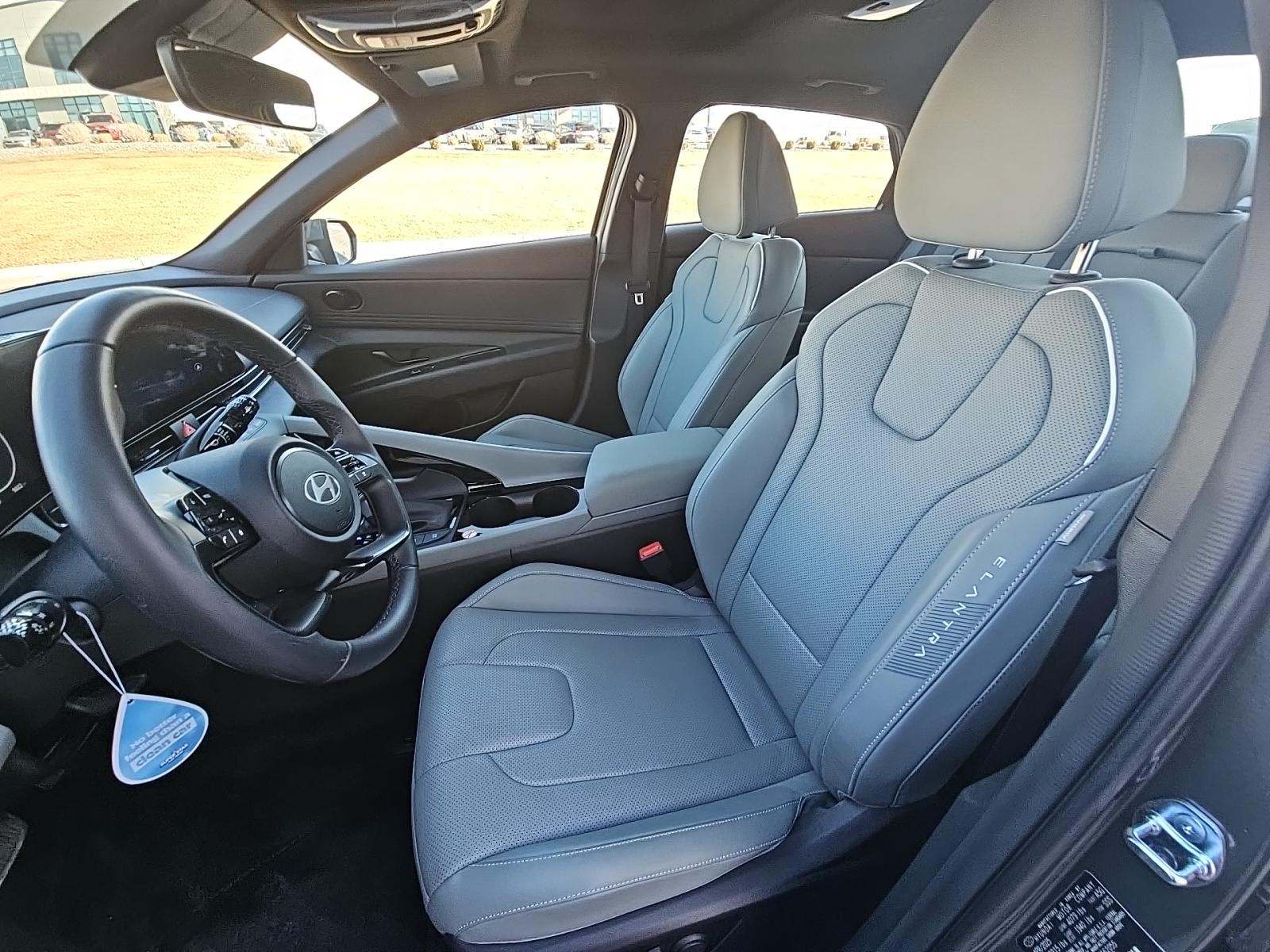 2025 Hyundai Elantra Hybrid Limited FWD