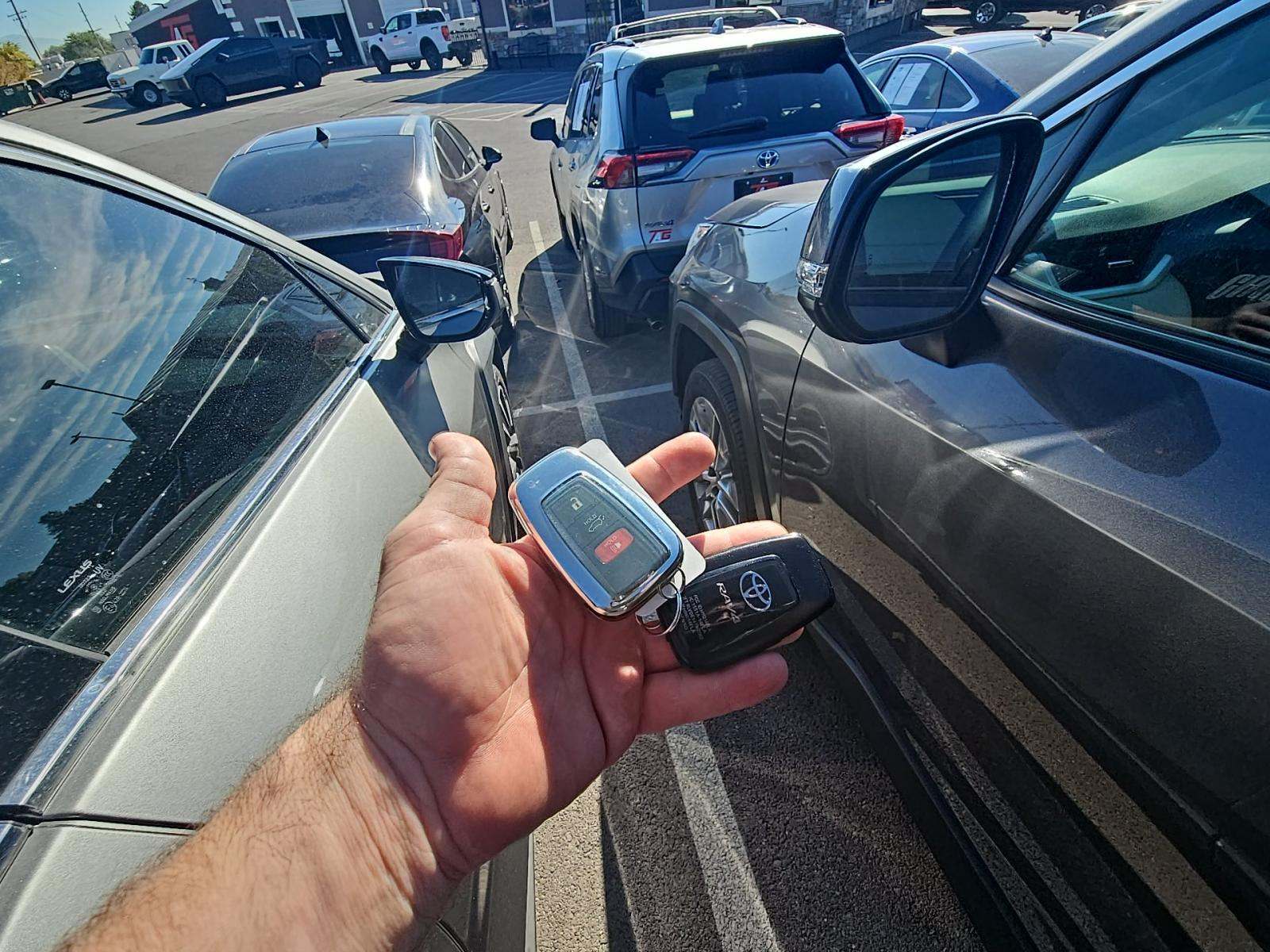 2022 Toyota RAV4 XLE Premium AWD