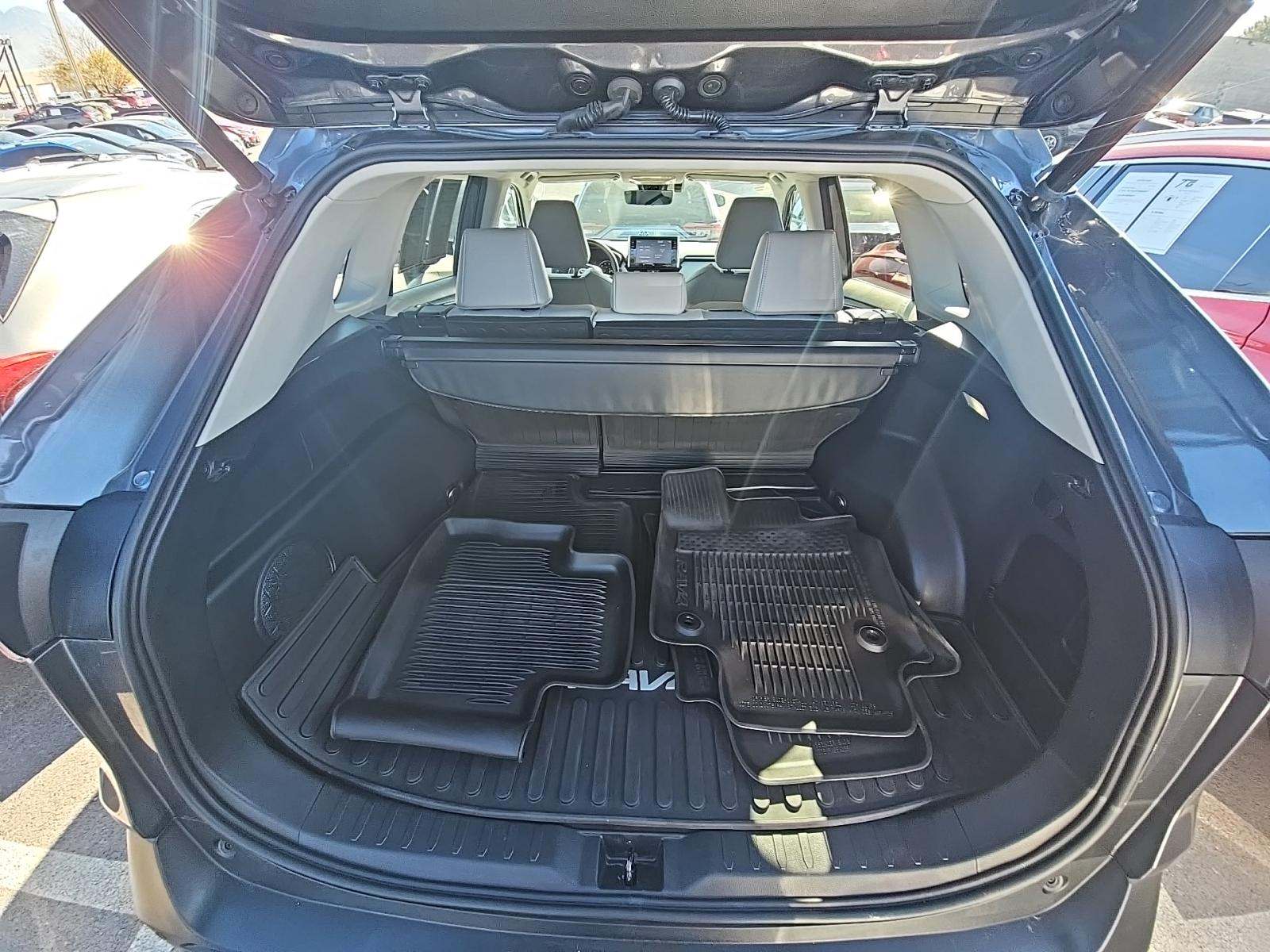 2022 Toyota RAV4 XLE Premium AWD