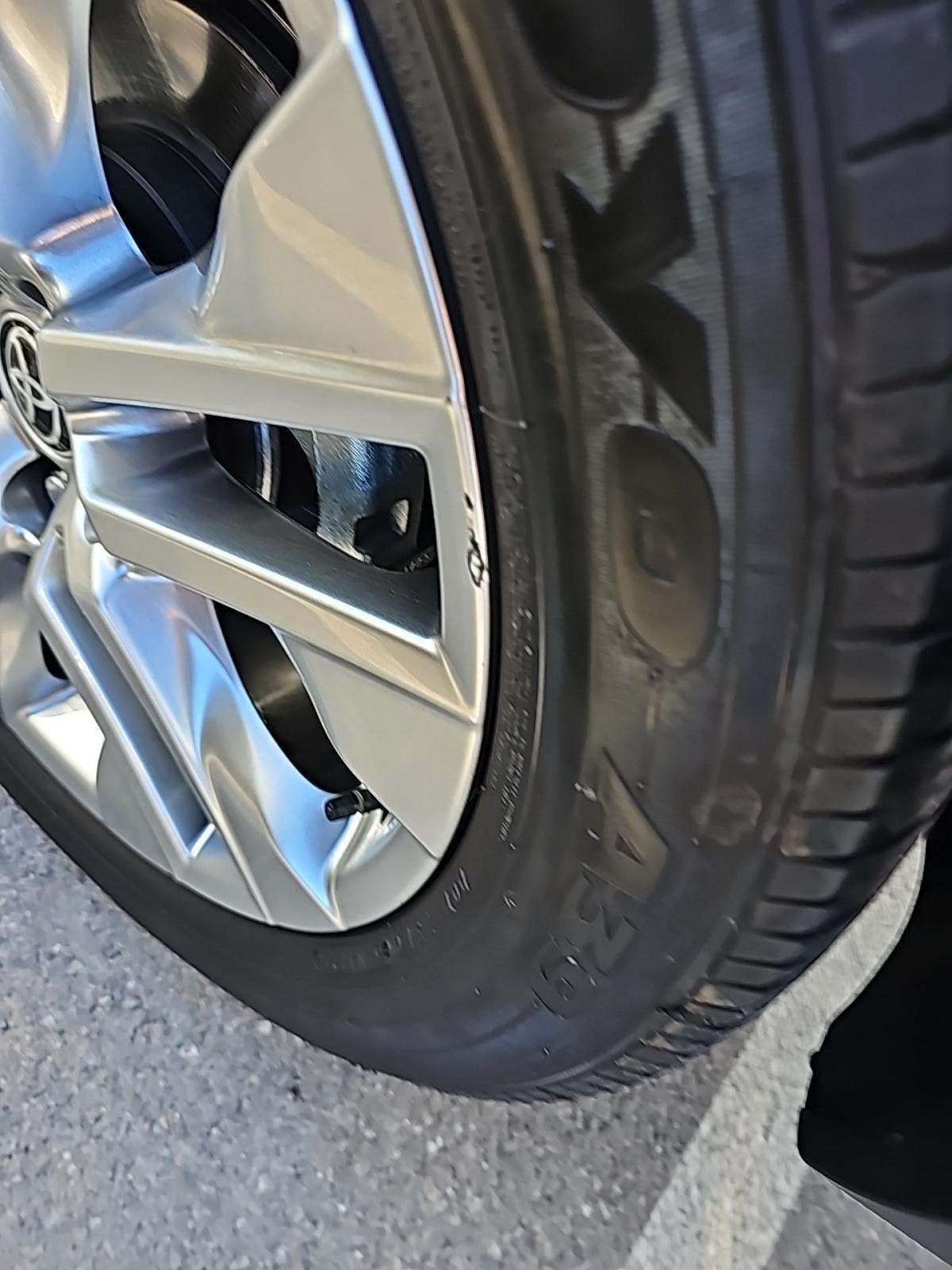 2022 Toyota RAV4 XLE Premium AWD