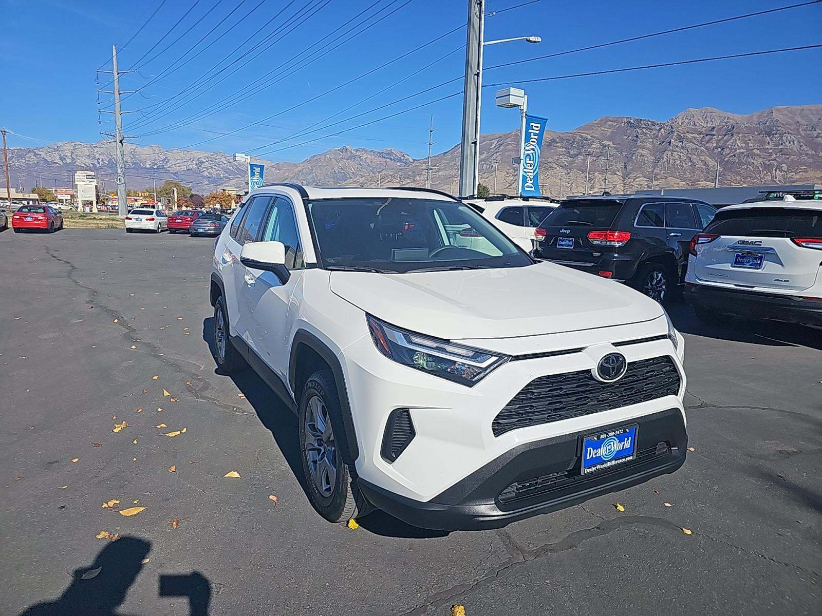 2024 Toyota RAV4 XLE AWD