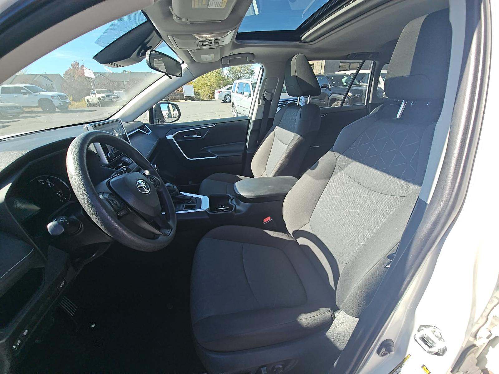 2024 Toyota RAV4 XLE AWD