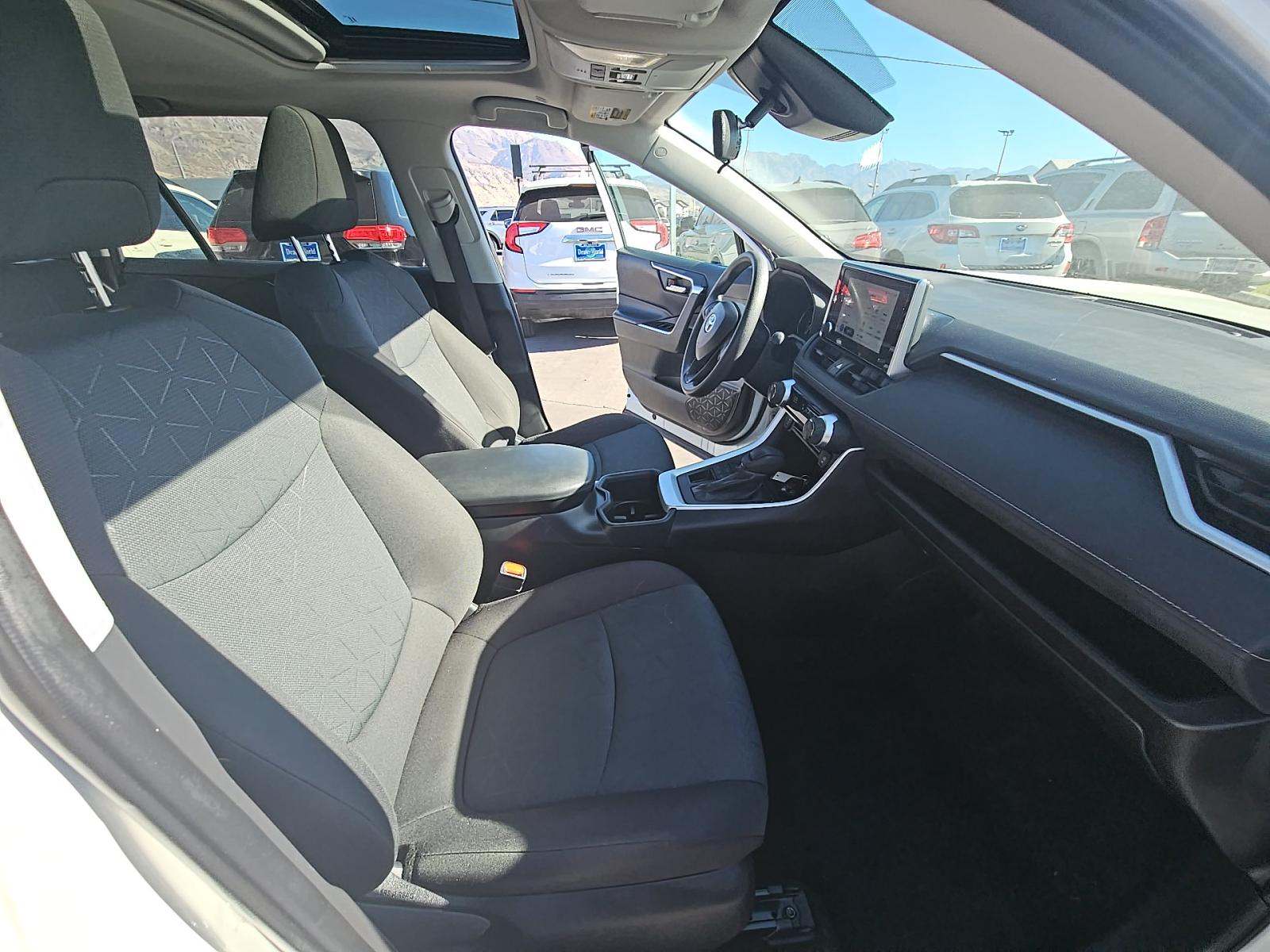 2024 Toyota RAV4 XLE AWD