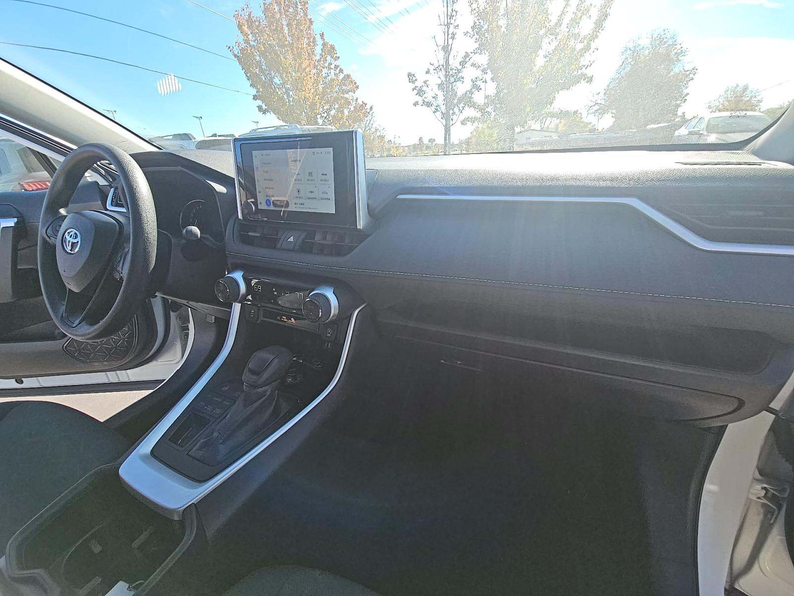 2024 Toyota RAV4 XLE AWD