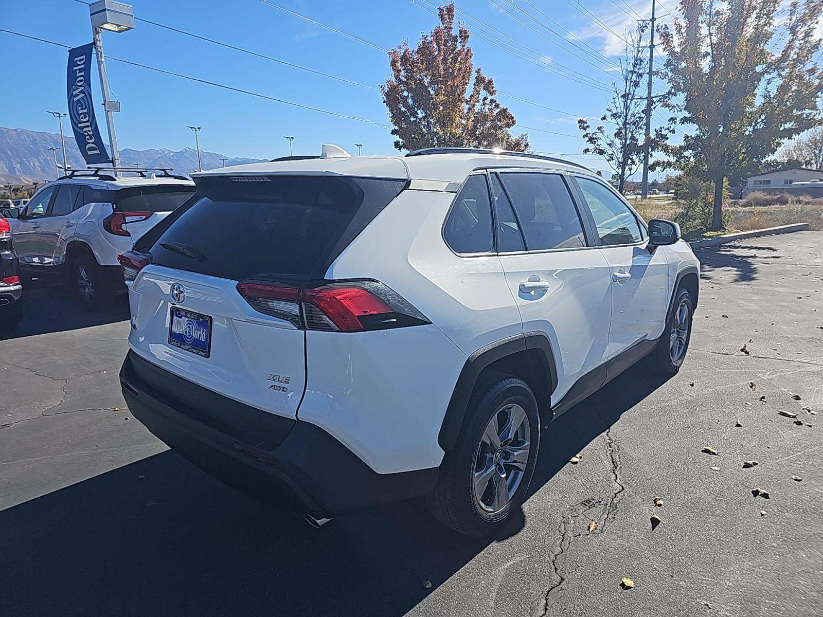 2024 Toyota RAV4 XLE AWD