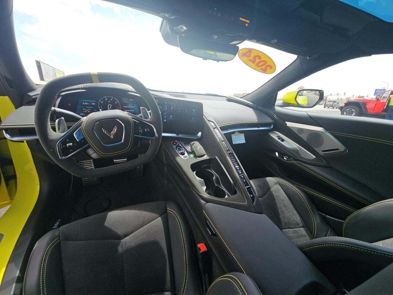 CHEVROLET CORVETTE - 10