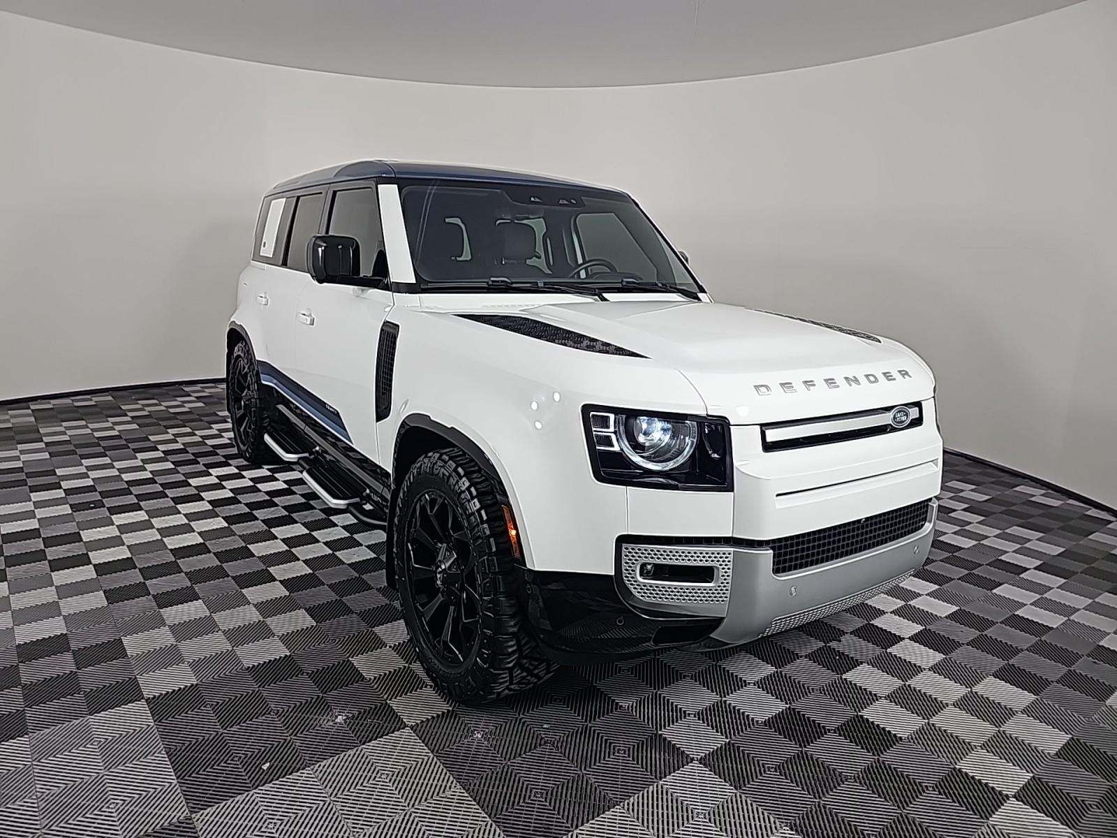 2024 Land Rover Defender 110 SE AWD