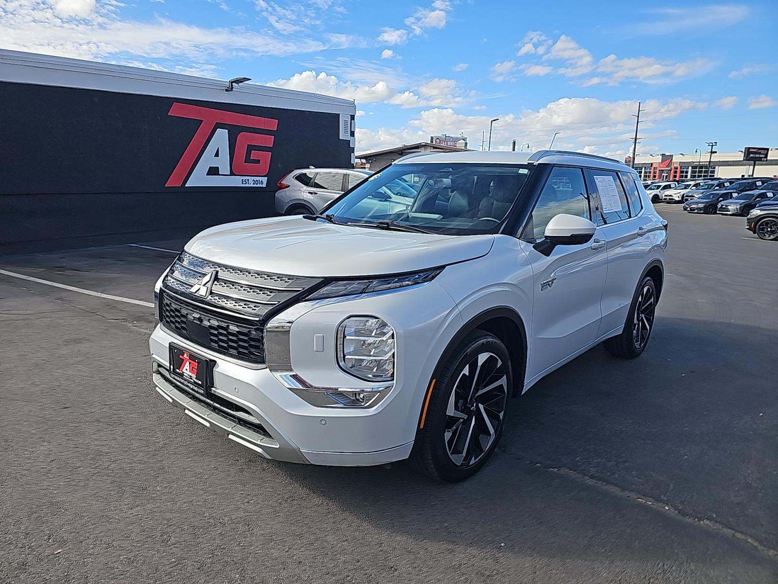 2023 Mitsubishi Outlander PHEV SEL AWD