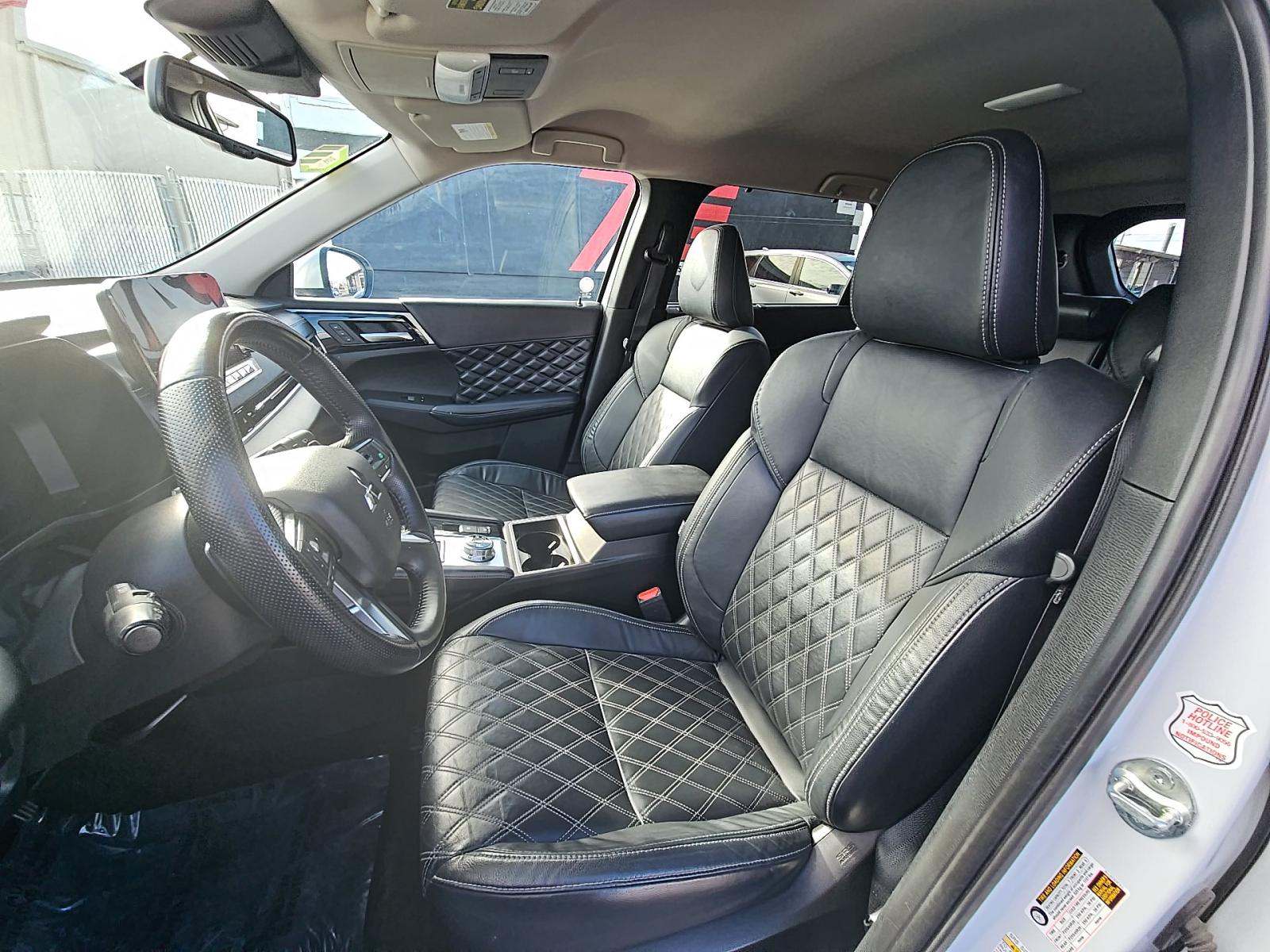 2023 Mitsubishi Outlander PHEV SEL AWD