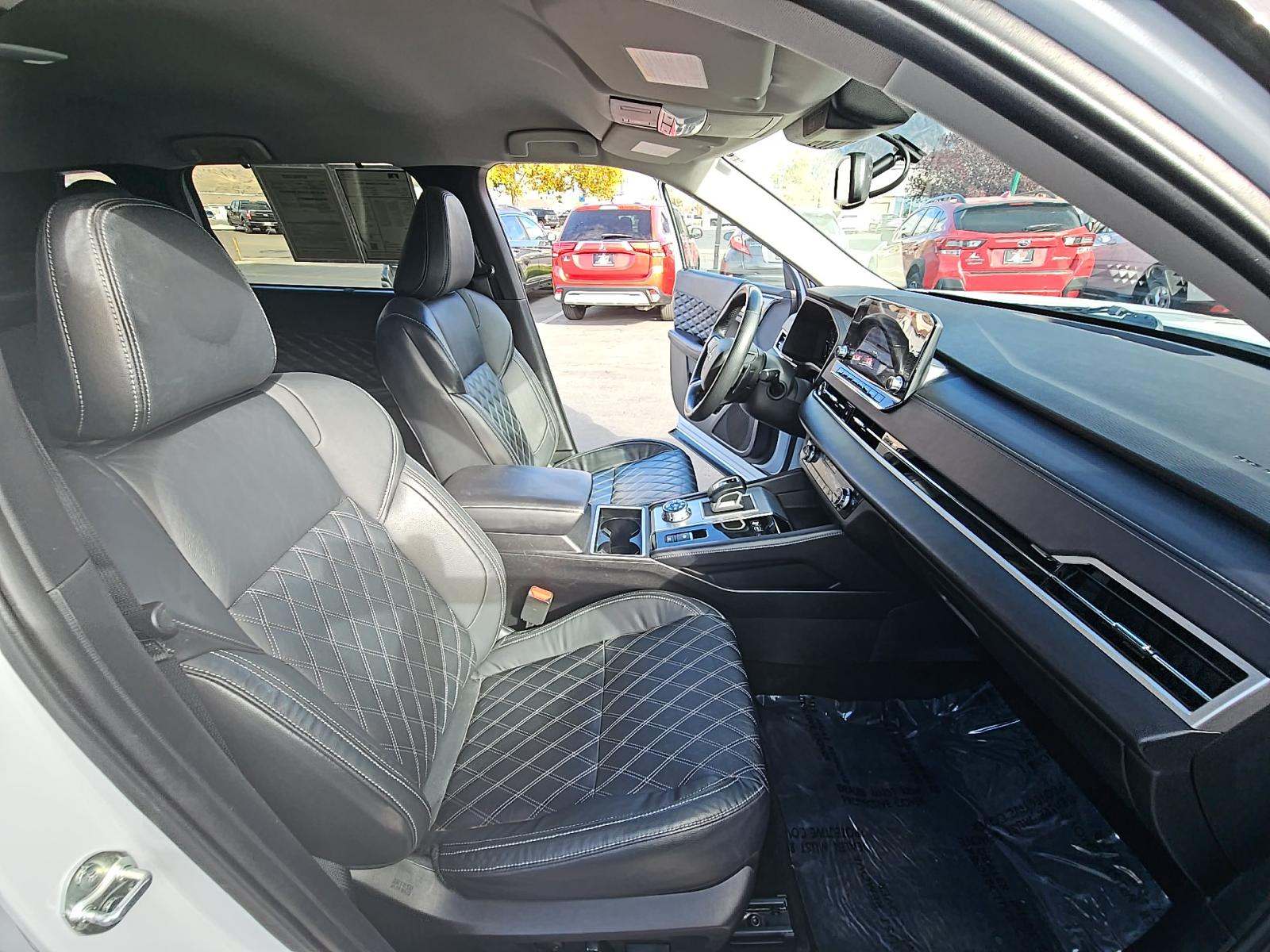 2023 Mitsubishi Outlander PHEV SEL AWD