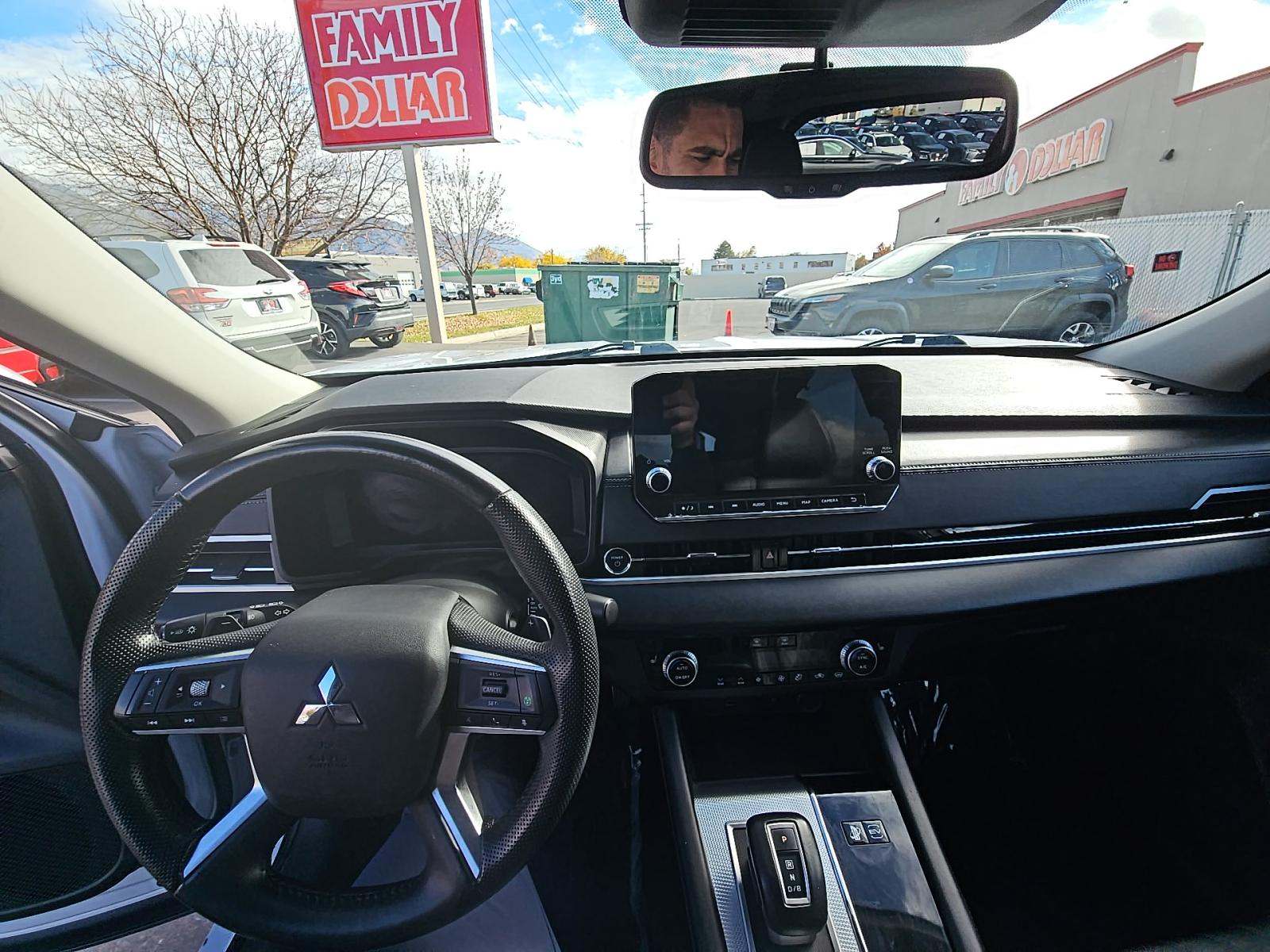 2023 Mitsubishi Outlander PHEV SEL AWD