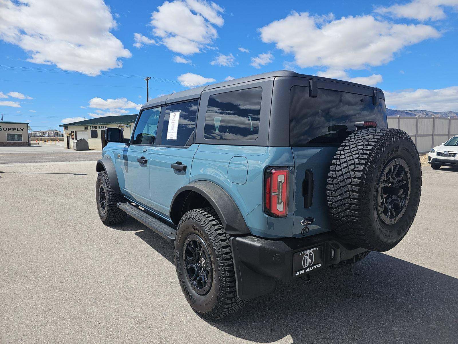 FORD BRONCO - 2