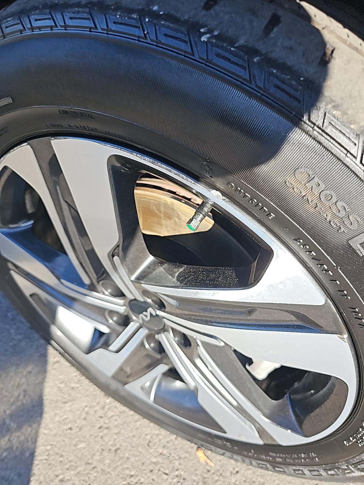 2023 Kia Sorento Hybrid EX AWD