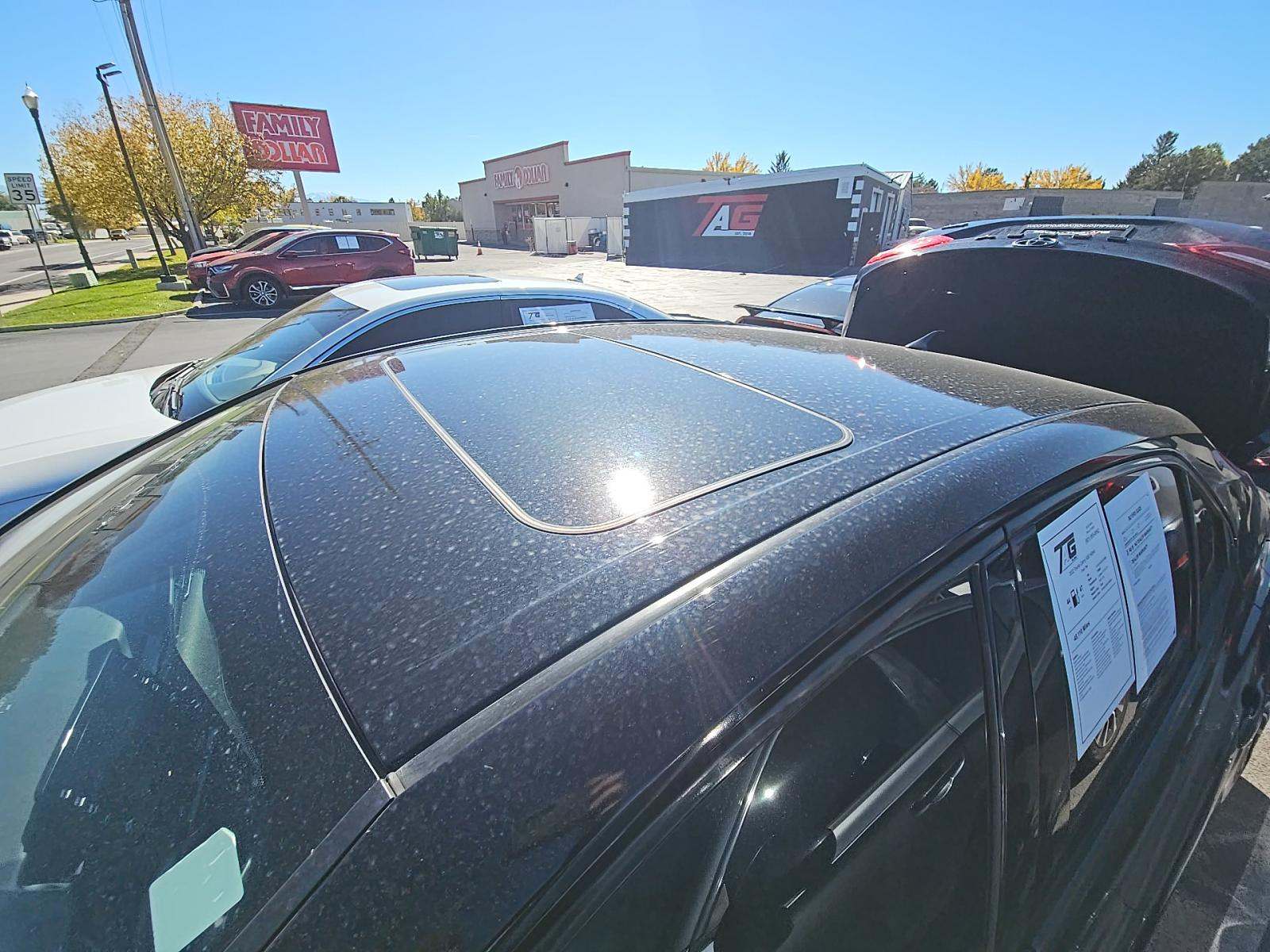 2022 Toyota Camry Hybrid XSE FWD